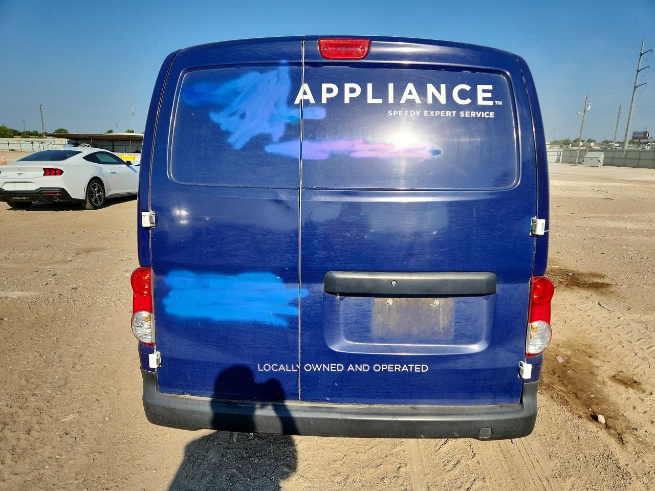 3N6CM0KN3FK712138 · 2015 NISSAN NV200 · 6/13