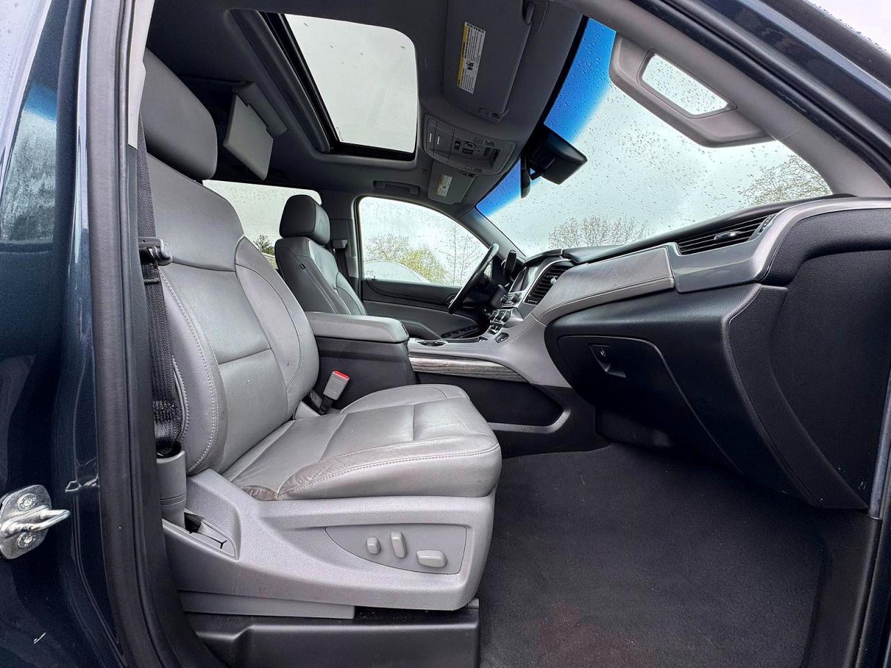1GNSKHKC5KR222533 · 2019 CHEVROLET SUBURBAN · 5/11
