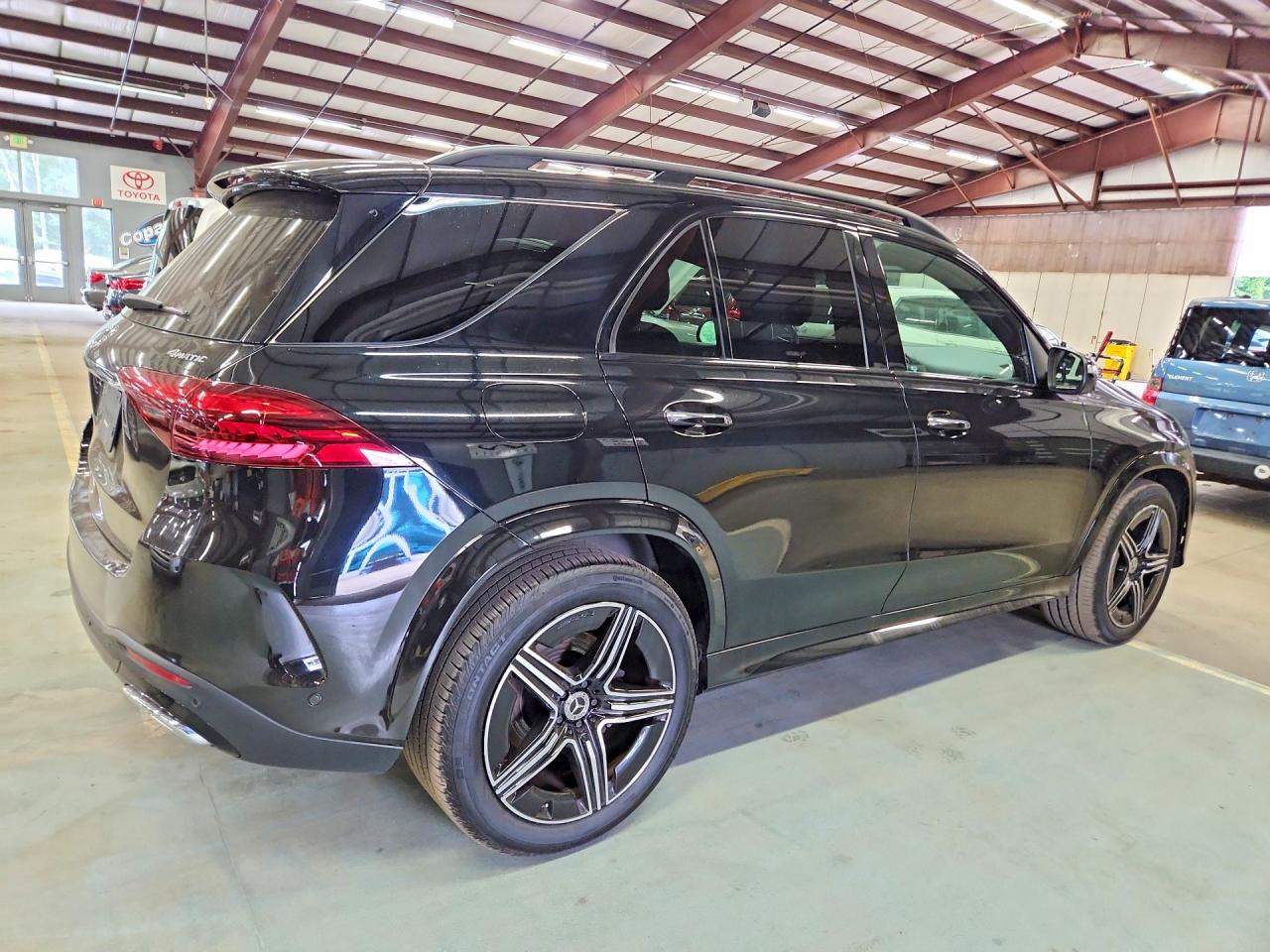 4JGFB4FEXRB177067 · 2024 MERCEDES-BENZ GLE · 3/13