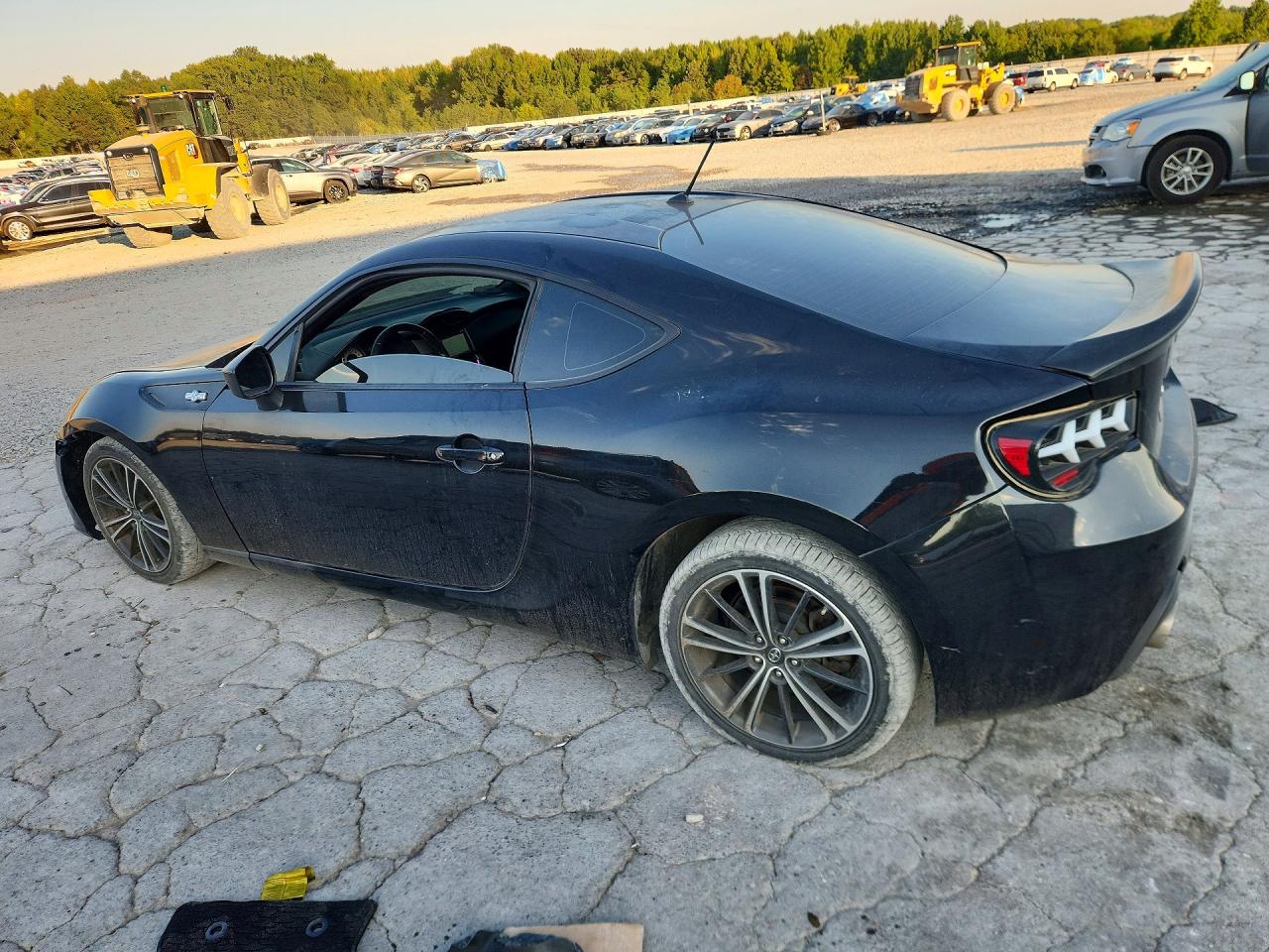JF1ZNAA19D2708057 · 2013 SCION FR-S · 2/12