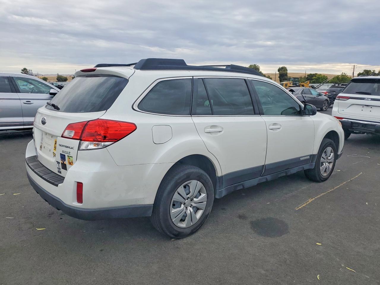 4S4BRBAC0C3284022 · 2012 SUBARU OUTBACK · 3/13