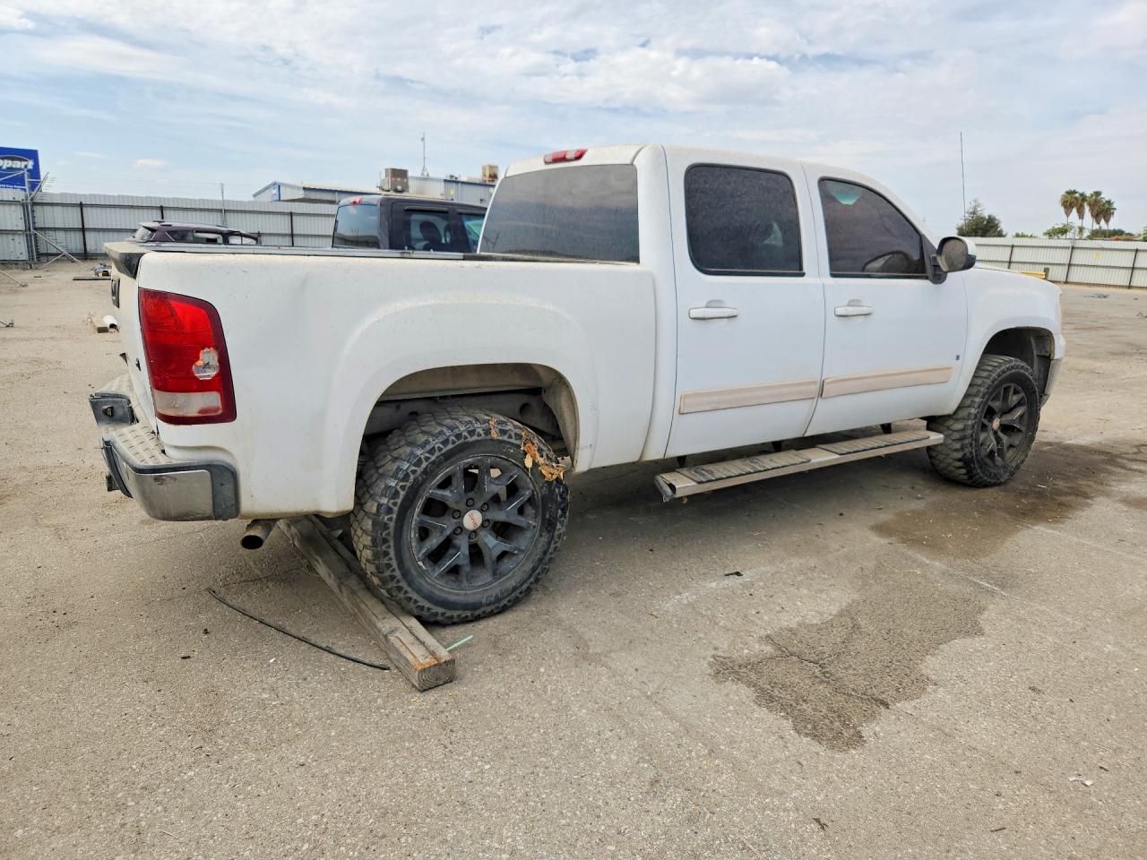 2GTEC13J081335072 · 2008 GMC SIERRA · 3/12