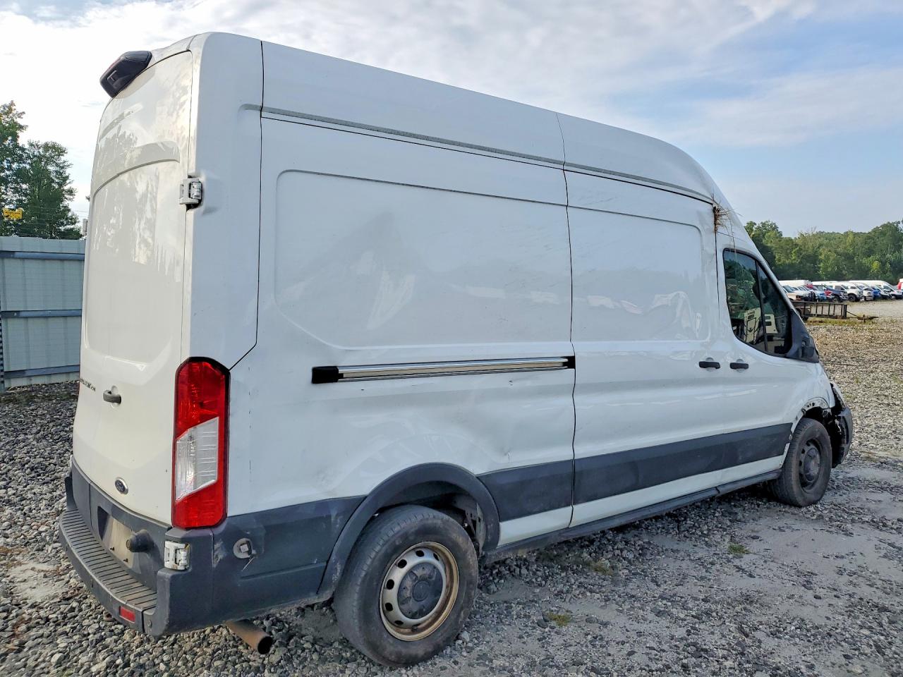 1FTBR1X89LKA33572 · 2020 FORD TRANSIT · 3/13