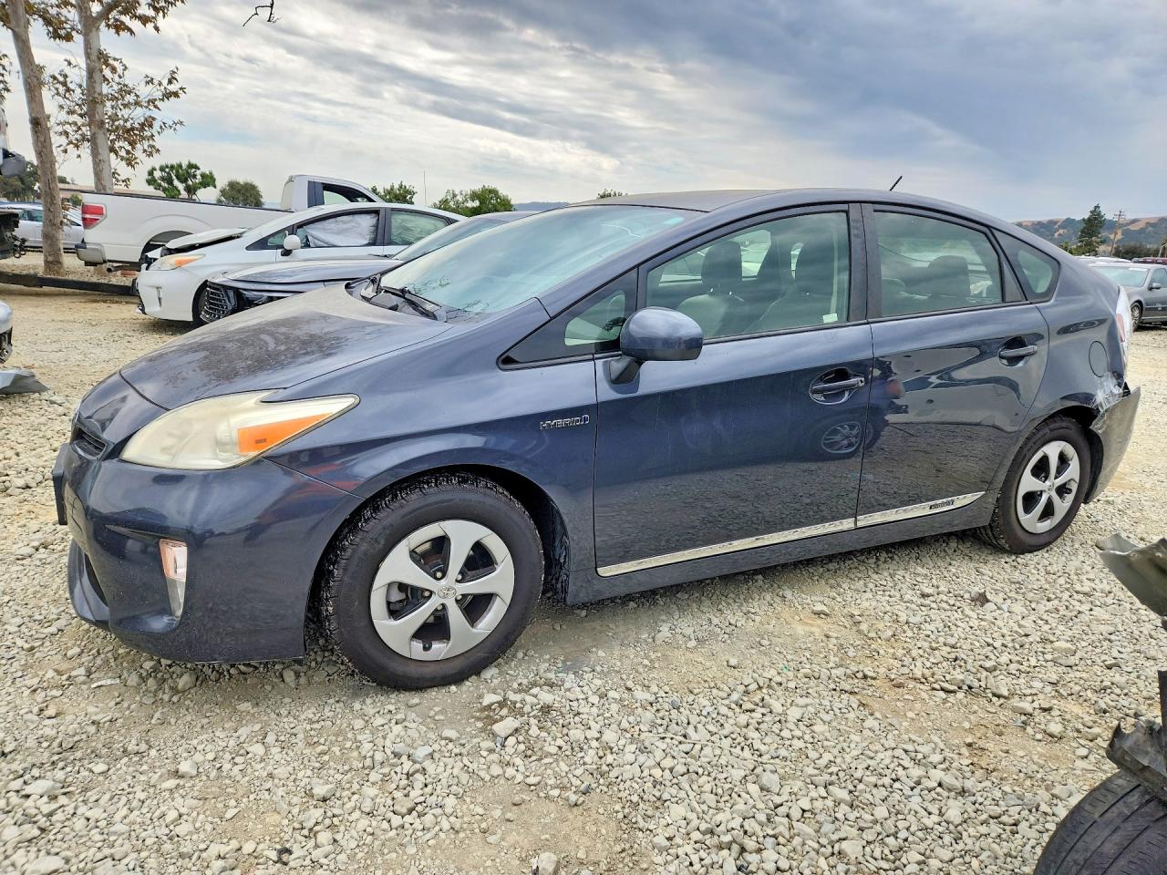 2013 TOYOTA PRIUS