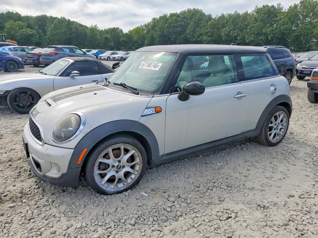 2011 MINI COOPER
