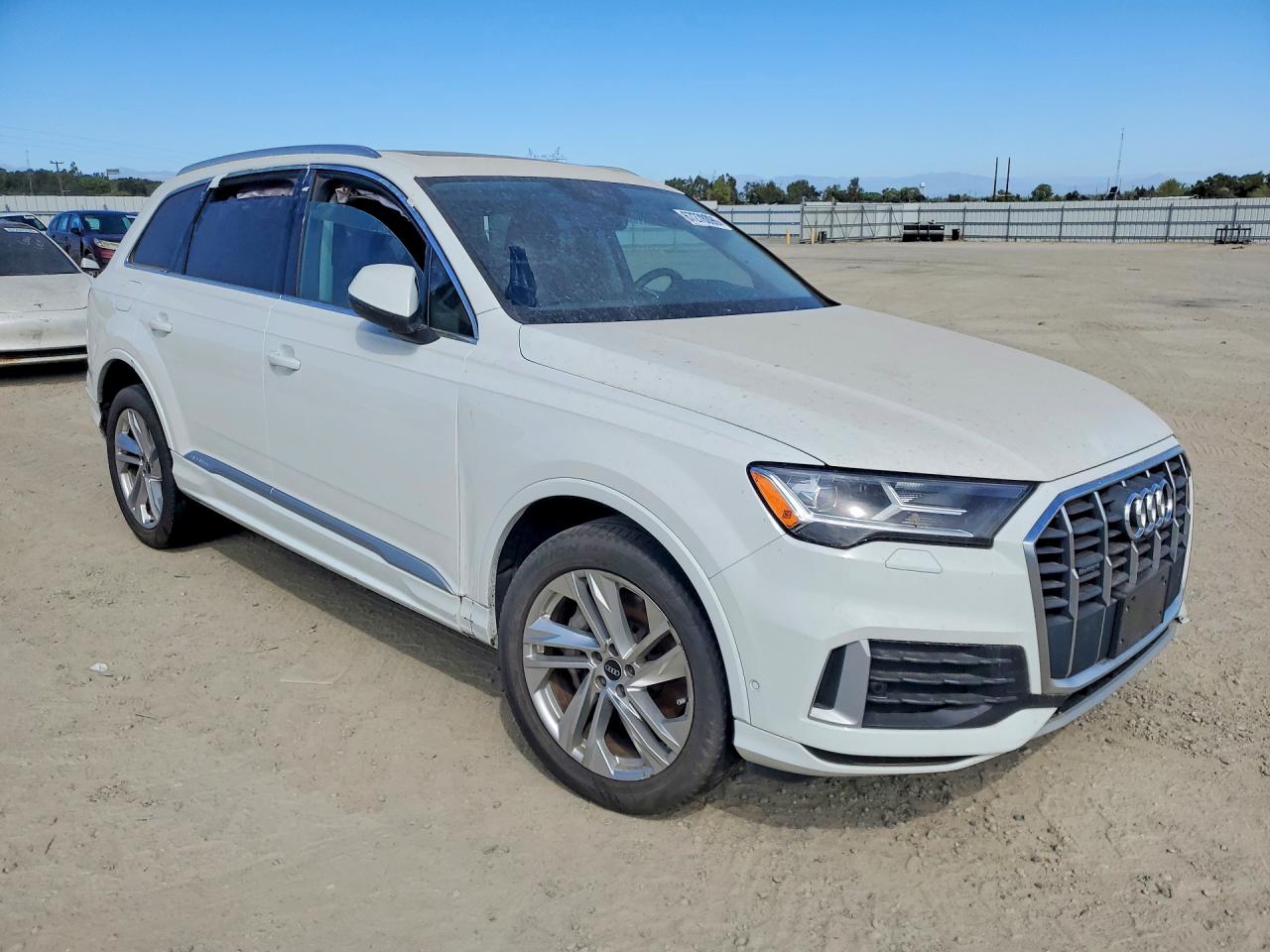 WA1AJAF75MD016361 · 2021 AUDI Q7 · 4/13