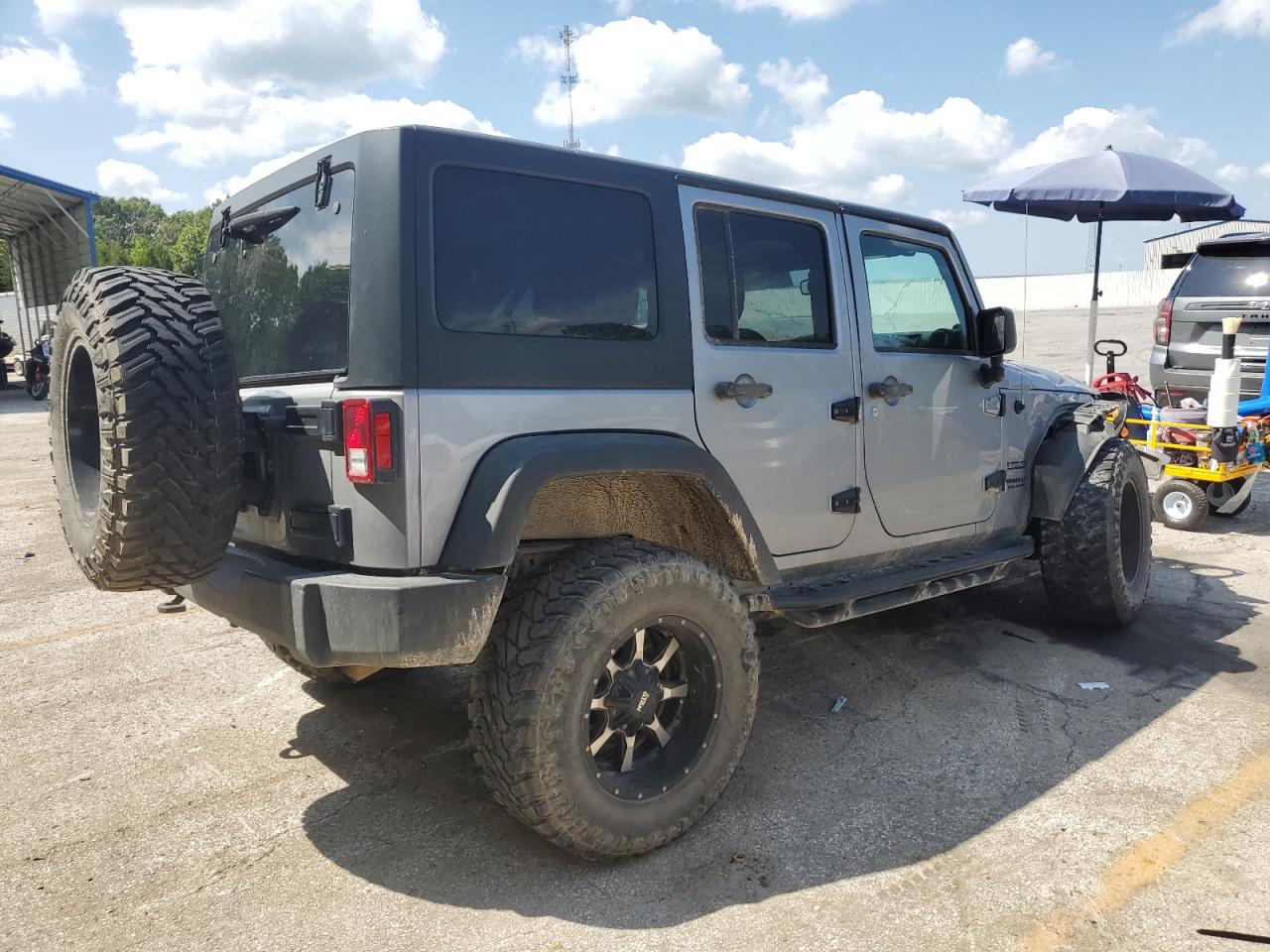 1C4HJWDG0GL135725 · 2016 JEEP WRANGLER UNLIMITED · 3/14