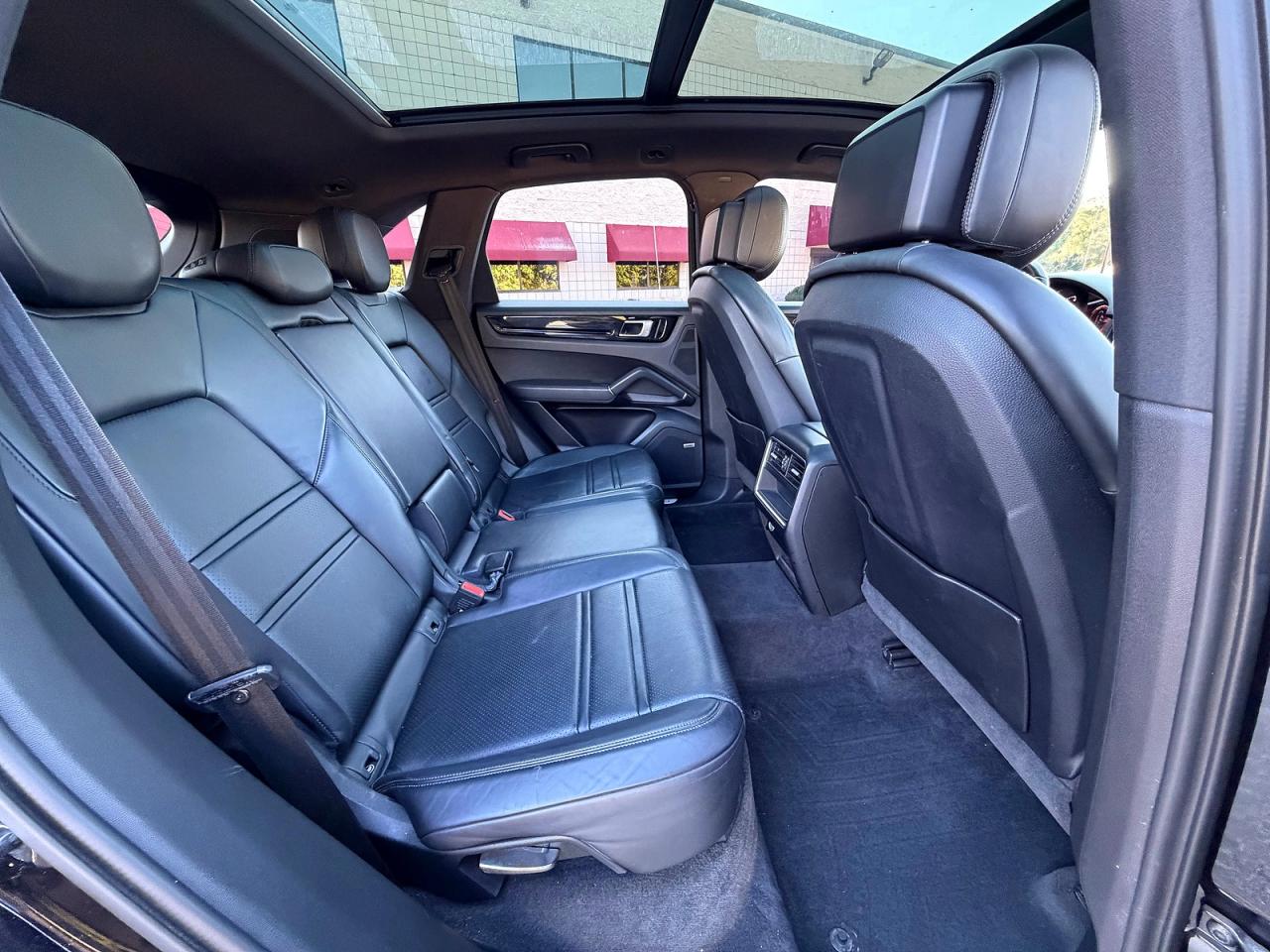 WP1AA2AY0KDA00897 · 2019 PORSCHE CAYENNE · 6/14