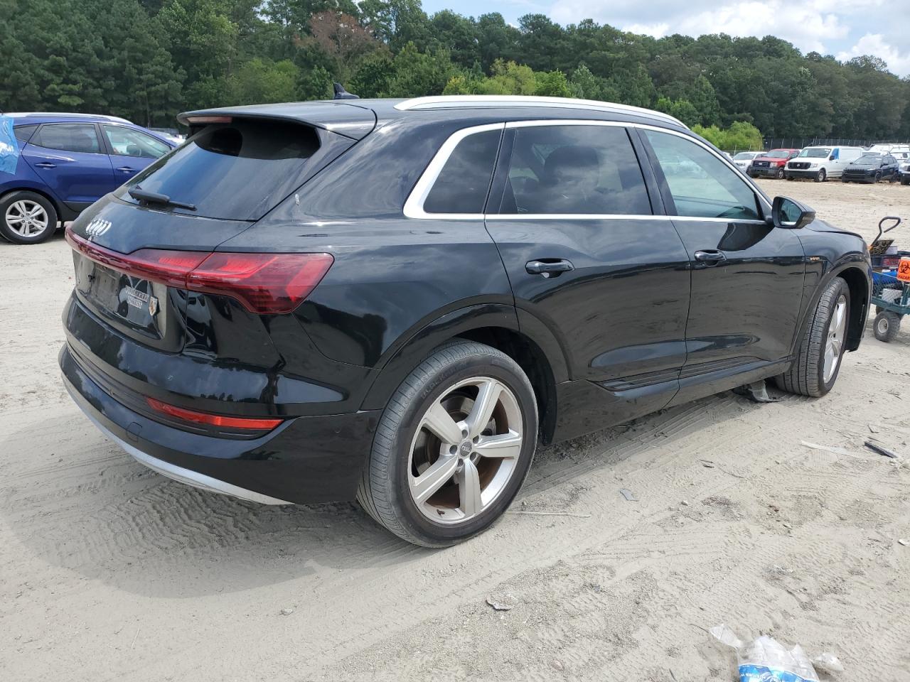WA1LAAGE6KB008803 · 2019 AUDI E-TRON · 3/13