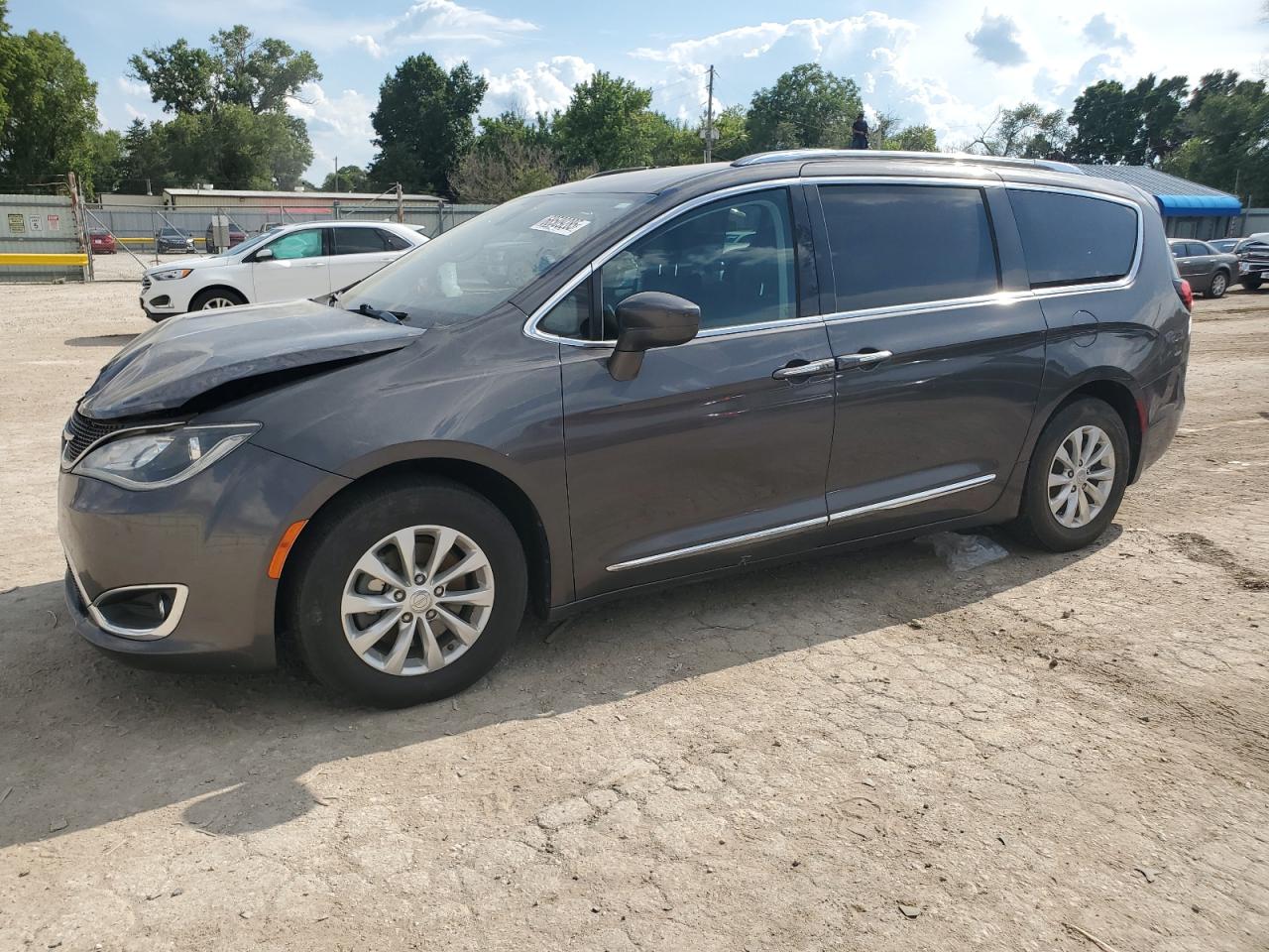 2C4RC1BG6JR119595 · 2018 CHRYSLER PACIFICA