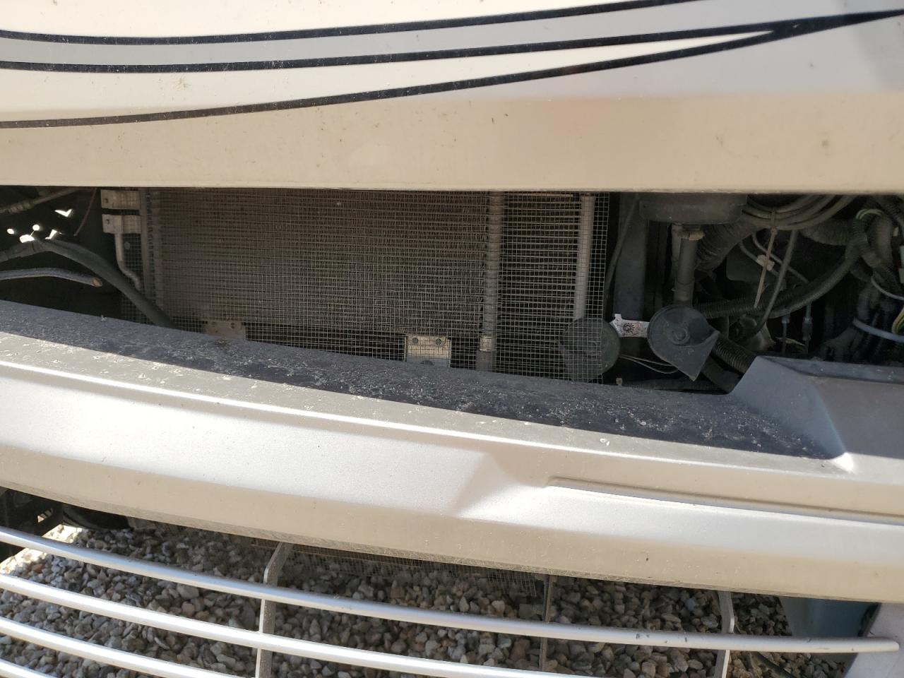 1F66F5DY9C0A06411 · 2012 FORD F53 · 7/10