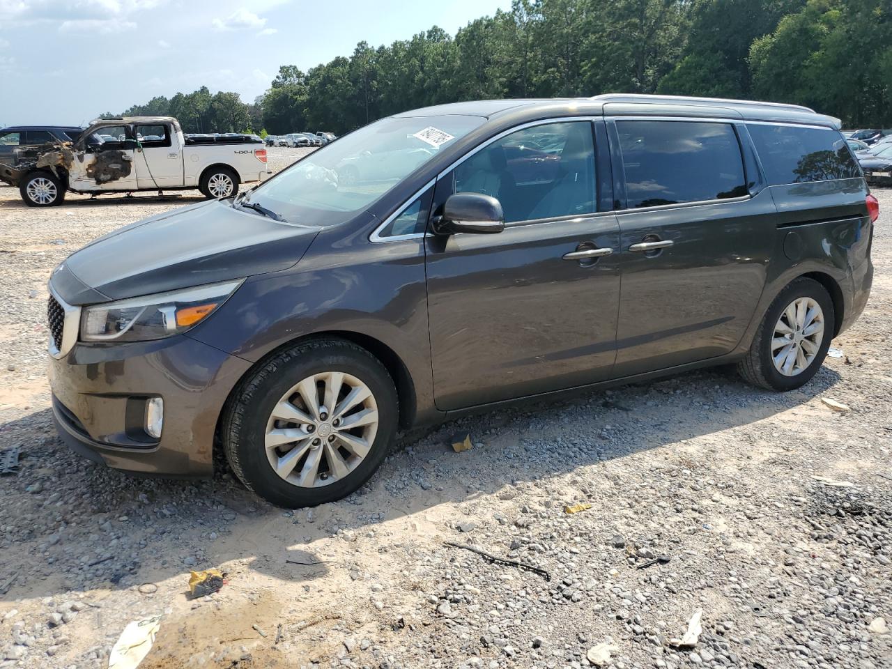 KNDMC5C1XG6173171 · 2016 KIA SEDONA EX