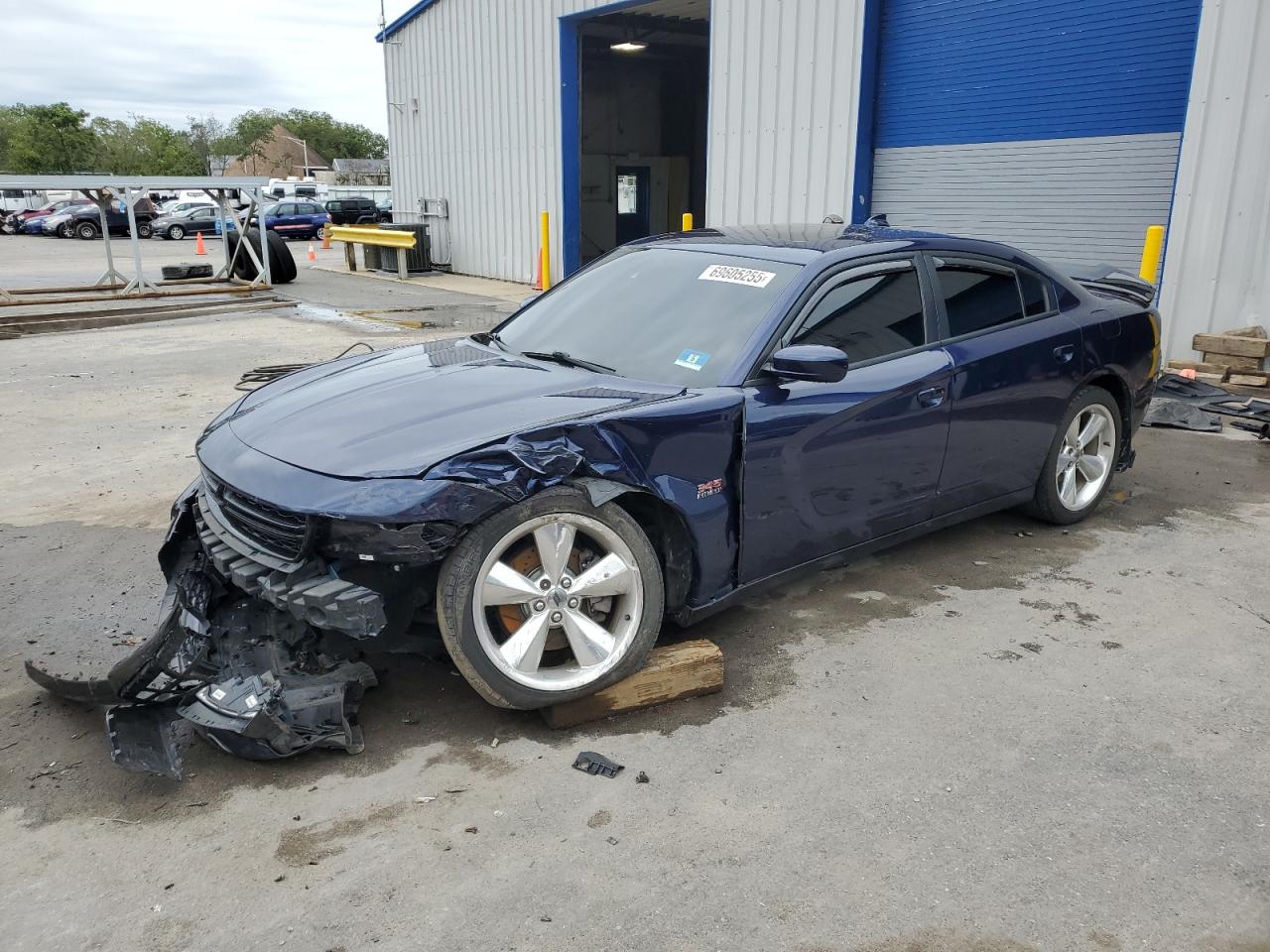 2C3CDXCT8HH624379 · 2017 DODGE CHARGER