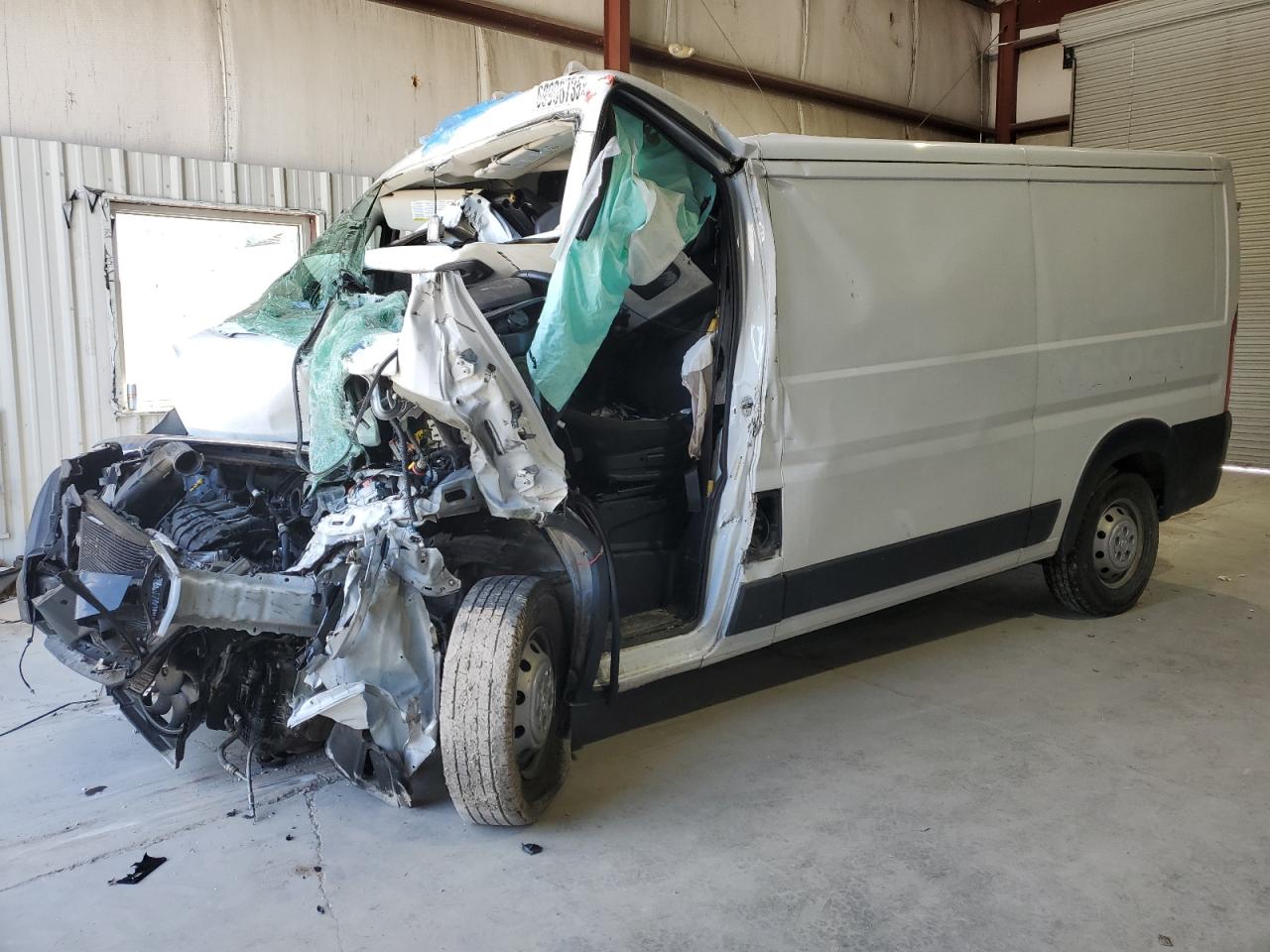 3C6LRVVG2PE517055 · 2023 RAM PROMASTER 2500