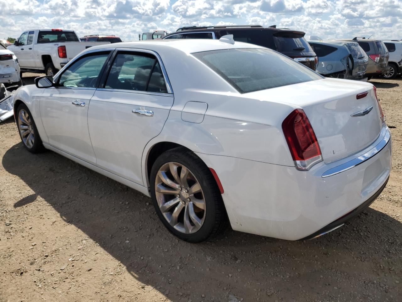 2C3CCAEG1LH141843 · 2020 CHRYSLER 300 · 2/12