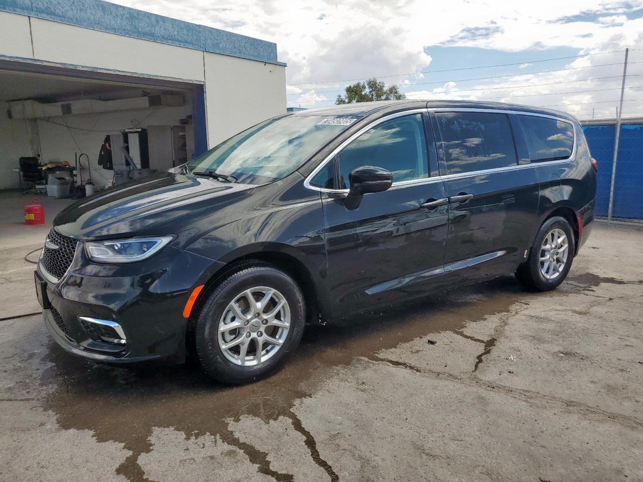 2C4RC1BG0PR627506 · 2023 CHRYSLER PACIFICA