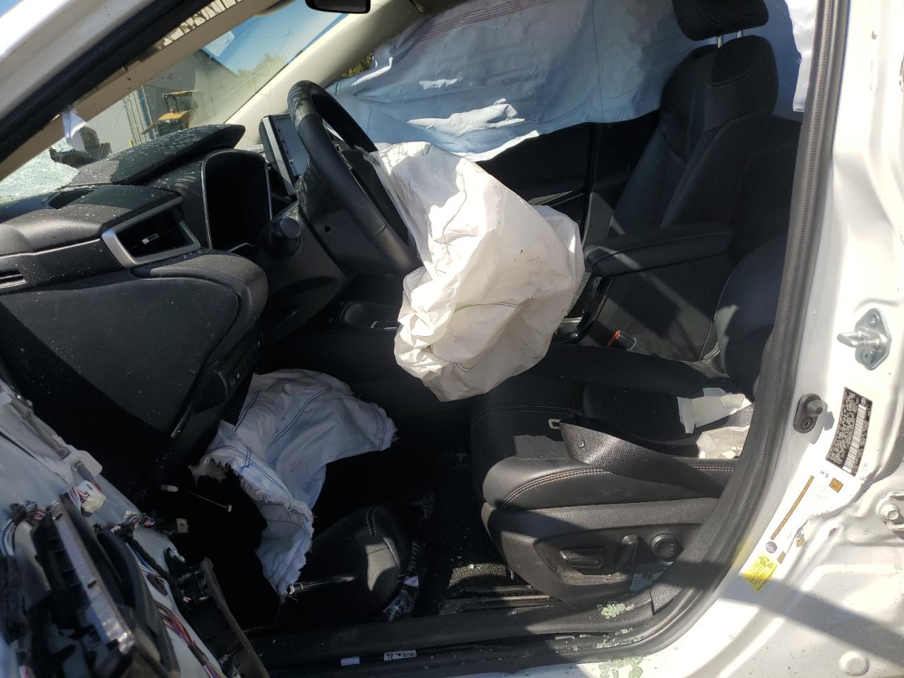 JTDEAMDE4NJ044455 · 2022 TOYOTA COROLLA LE · 7/12