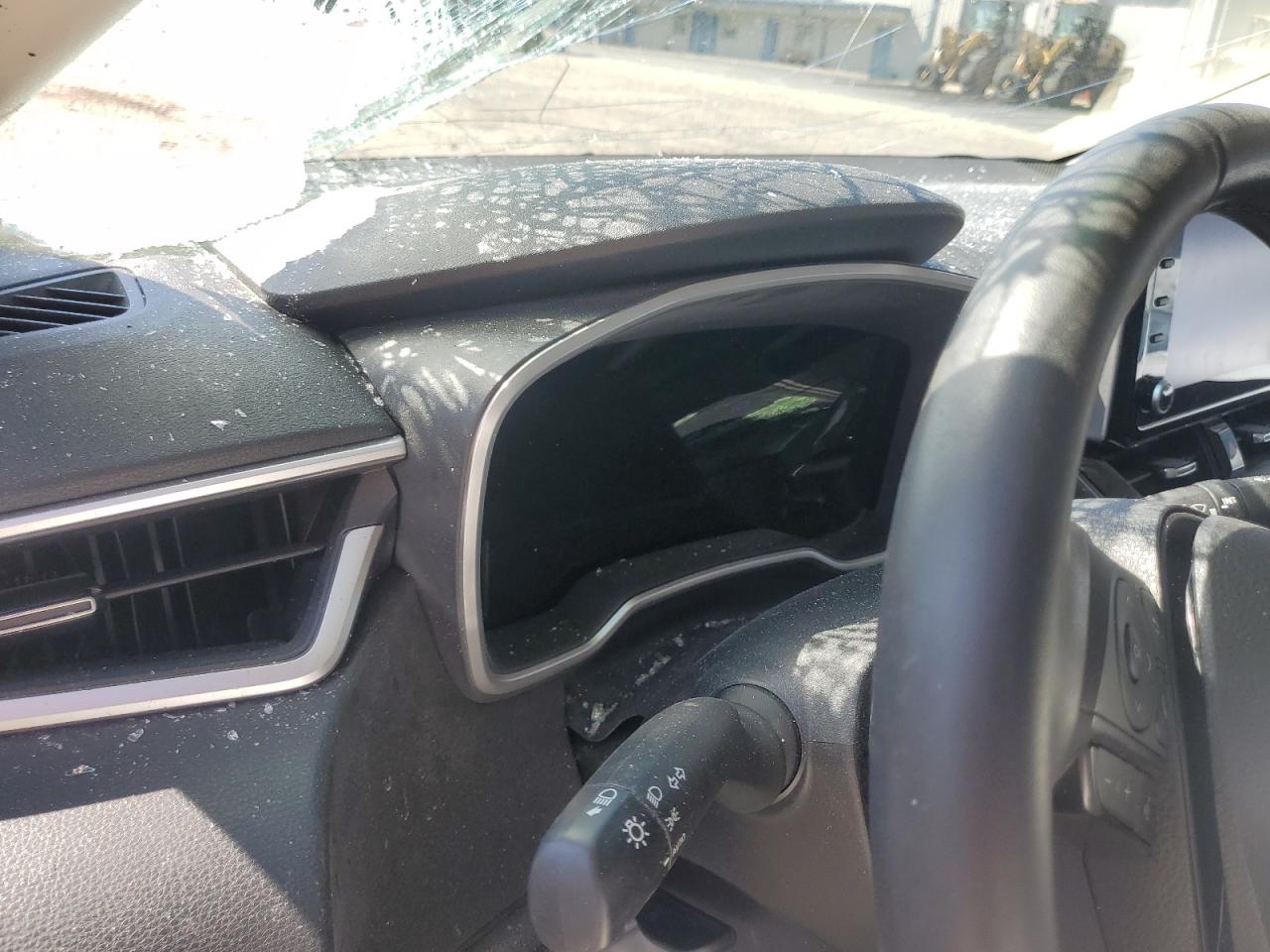 JTDEAMDE4NJ044455 · 2022 TOYOTA COROLLA LE · 9/12