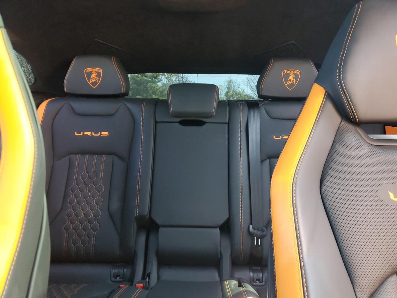 ZPBUB3ZL2RLA27960 · 2024 LAMBORGHINI URUS · 10/13