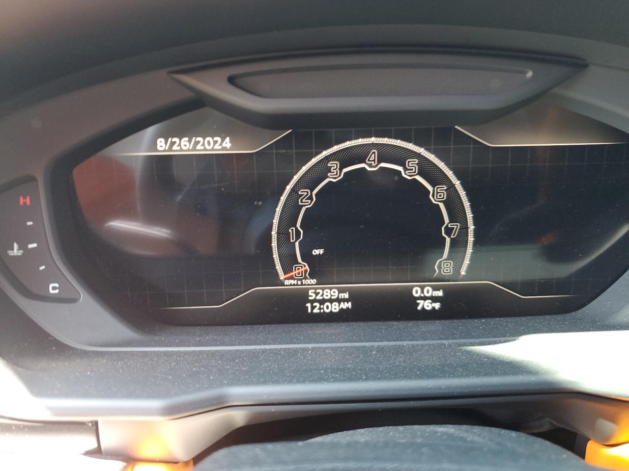 ZPBUB3ZL2RLA27960 · 2024 LAMBORGHINI URUS · 9/13