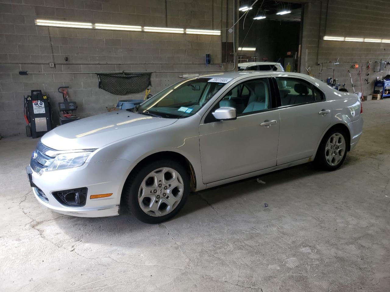 3FAHP0HA0BR289465 · 2011 FORD FUSION SE