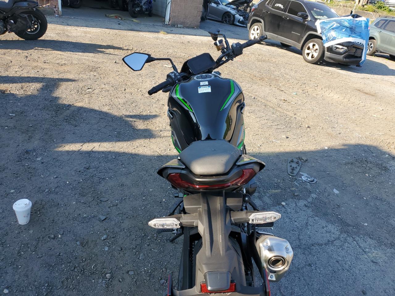 ML5ZRDT1XSDA01657 · 2025 KAWASAKI ZR900 · 4/9