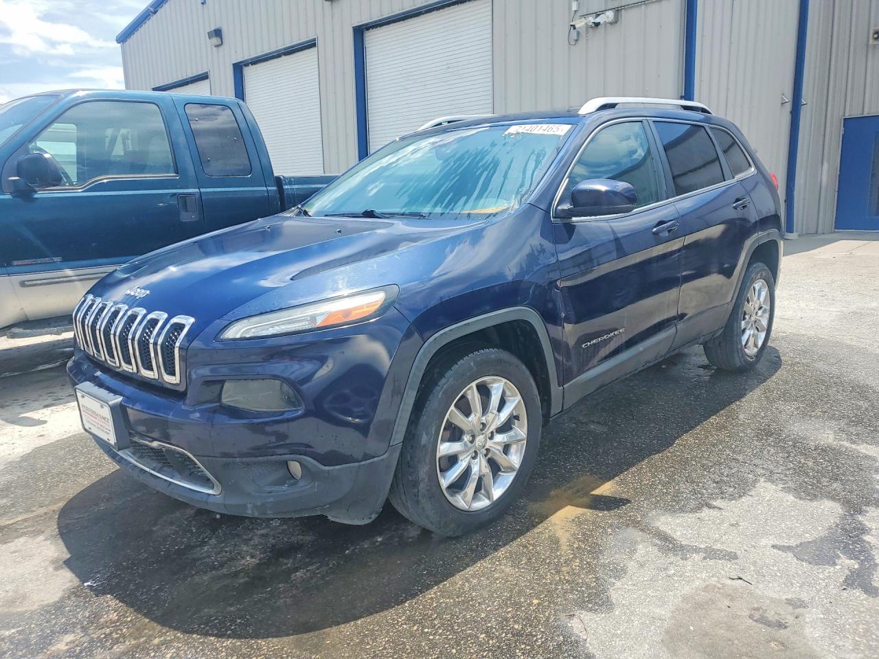 1C4PJMDB2FW763142 · 2015 JEEP CHEROKEE