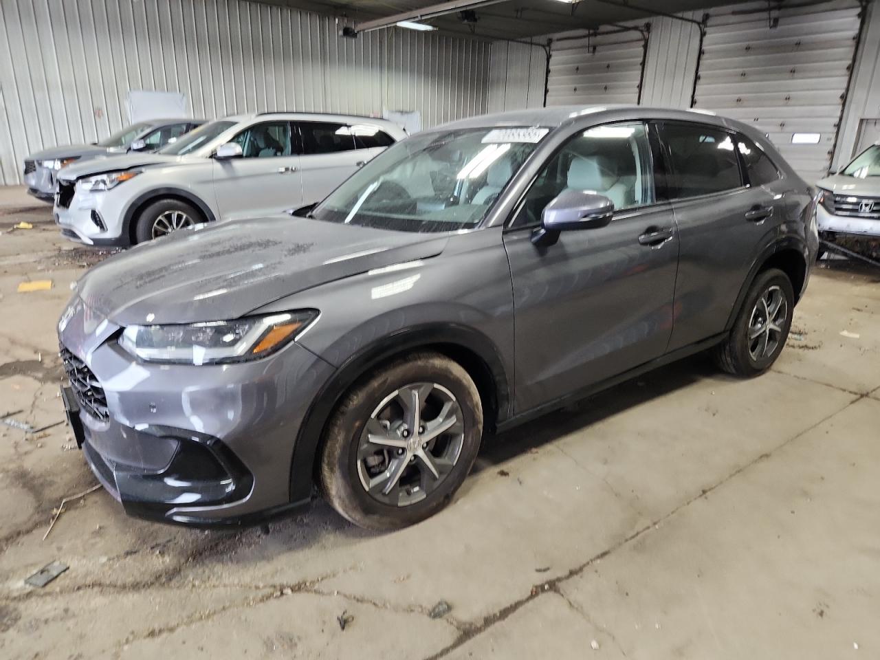 3CZRZ2H72SM786923 · 2025 HONDA HR-V