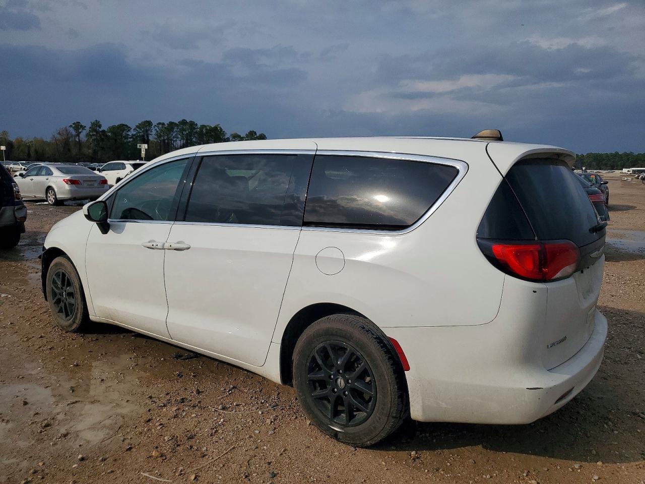 2C4RC1CGXNR218571 · 2022 CHRYSLER VOYAGER · 2/12