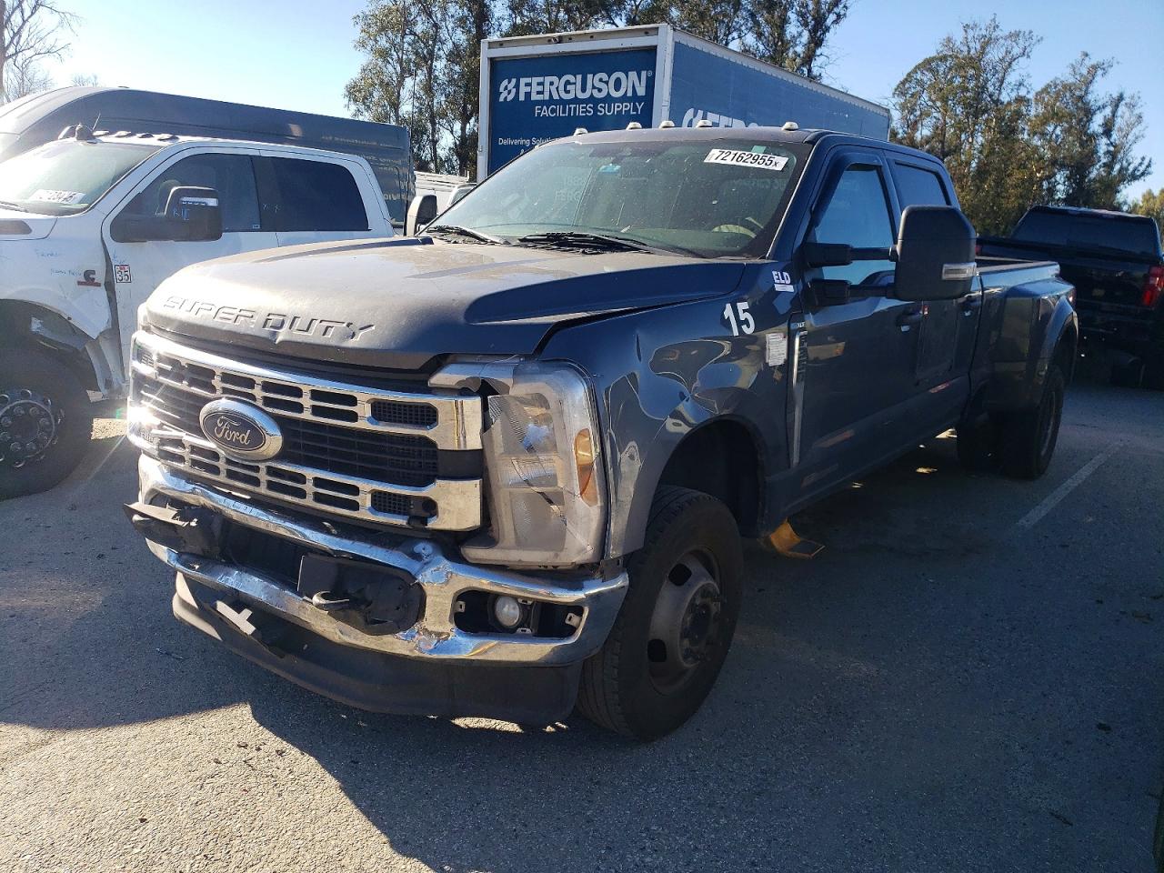1FT8W3DT7PEC40831 · 2023 FORD F350
