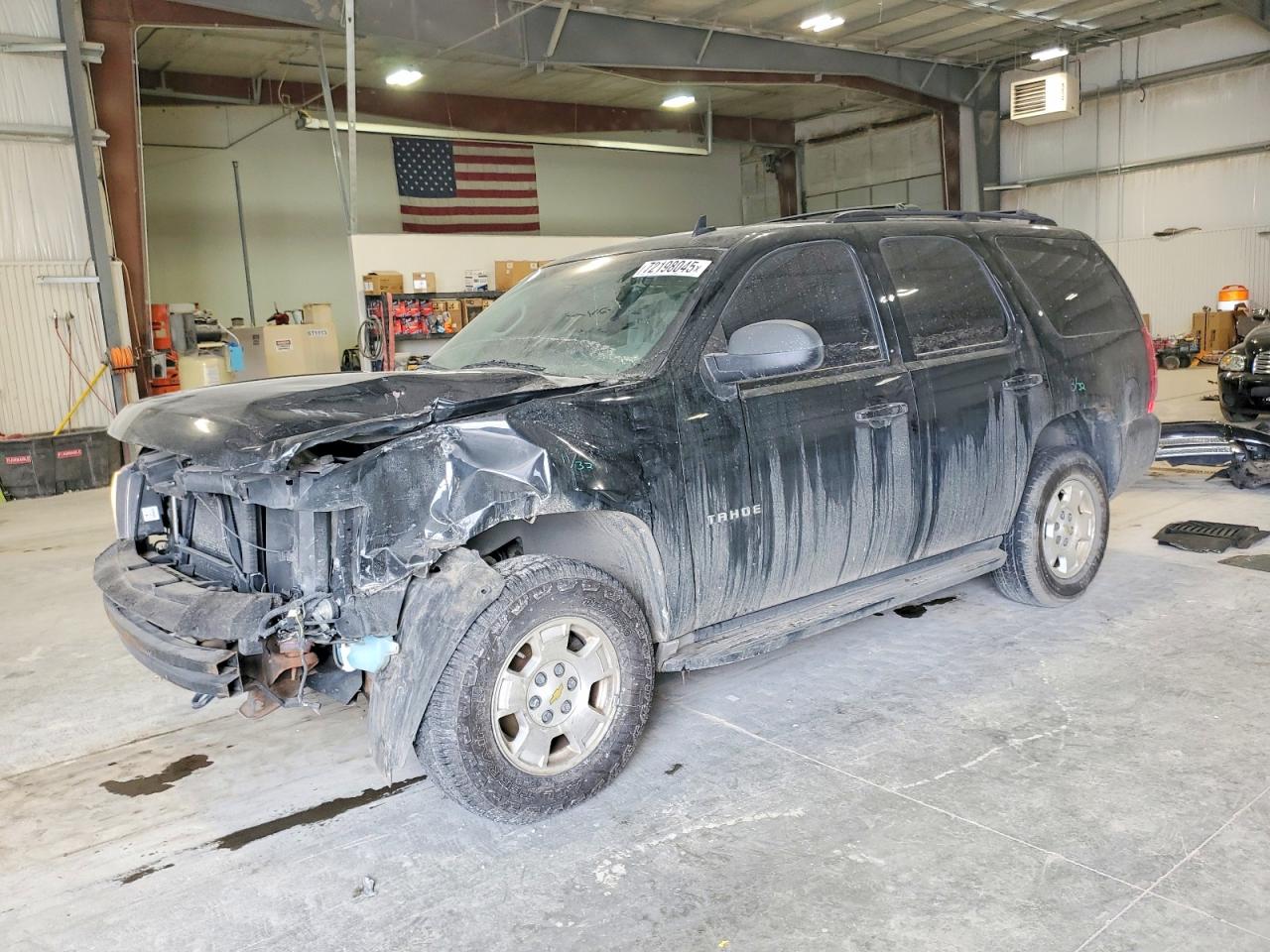 1GNSKBE08BR125180 · 2011 CHEVROLET TAHOE