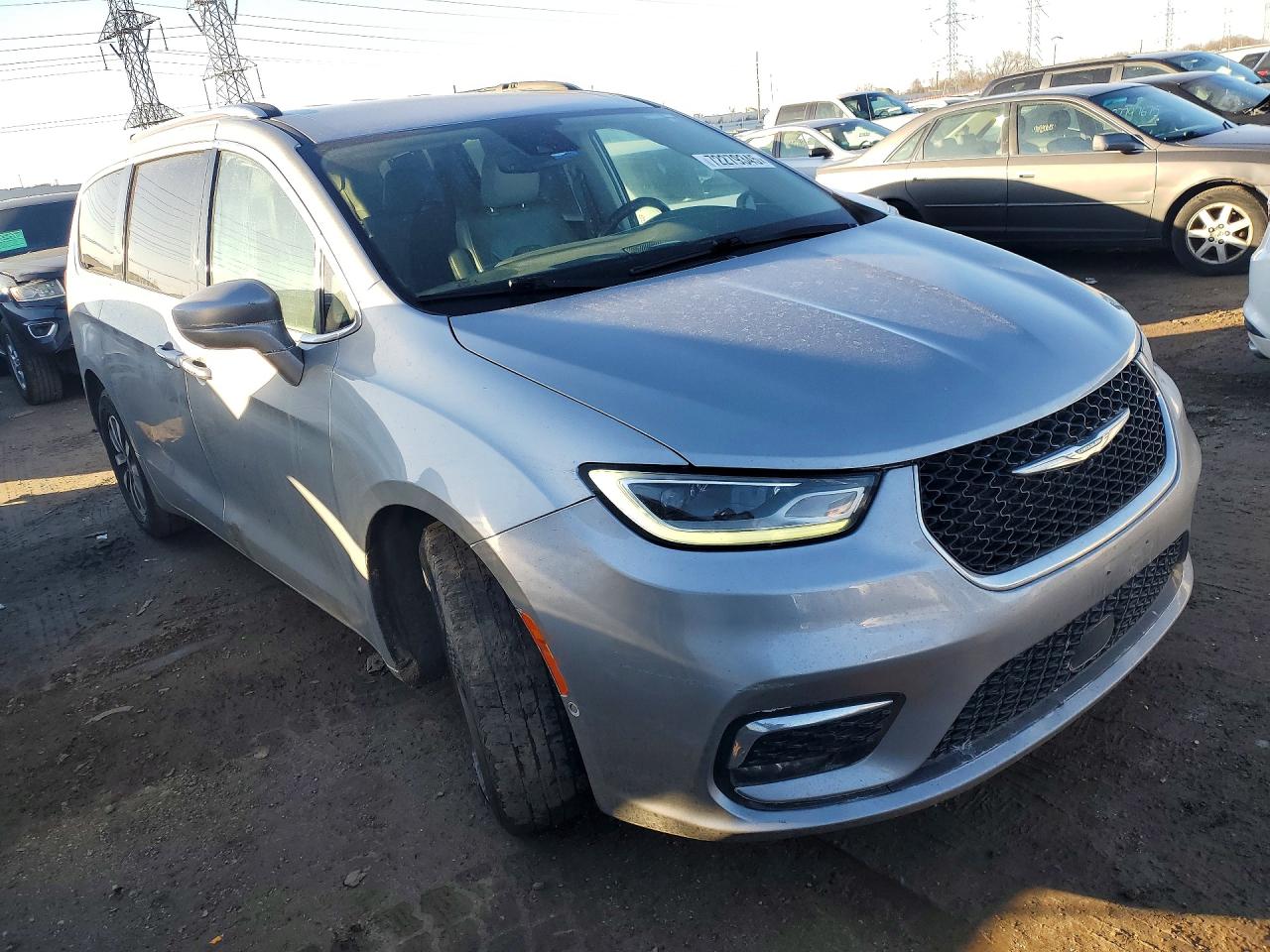 2C4RC1L76MR586129 · 2021 CHRYSLER PACIFICA · 4/12