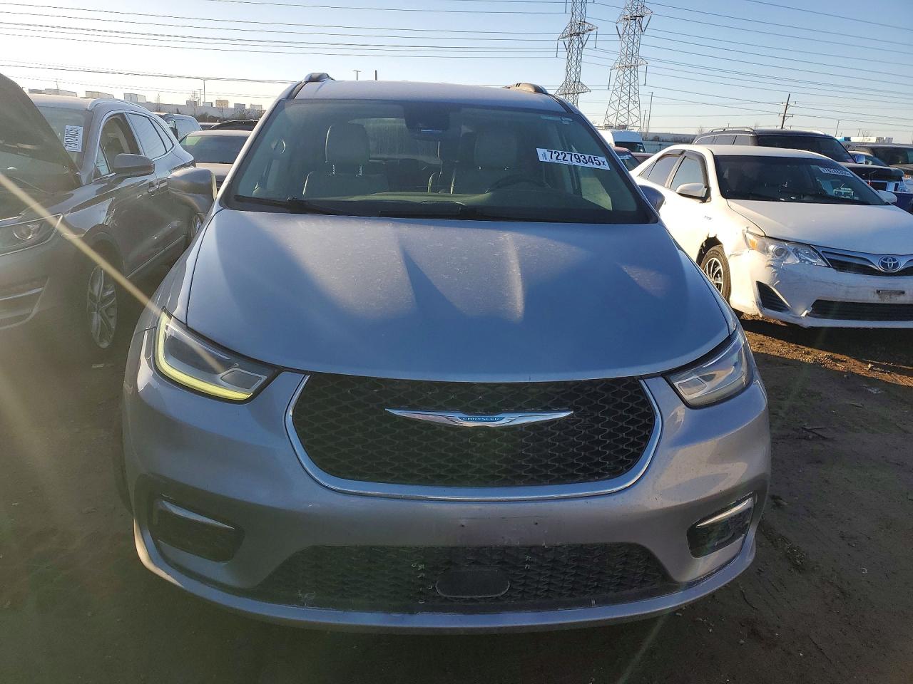 2C4RC1L76MR586129 · 2021 CHRYSLER PACIFICA · 5/12