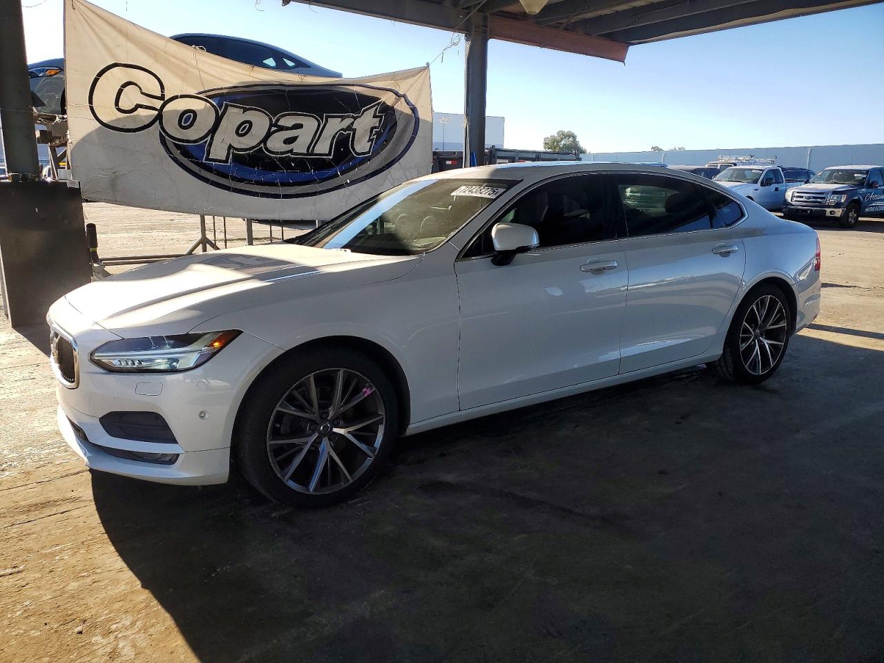 LVY982MK0JP006759 · 2018 VOLVO S90