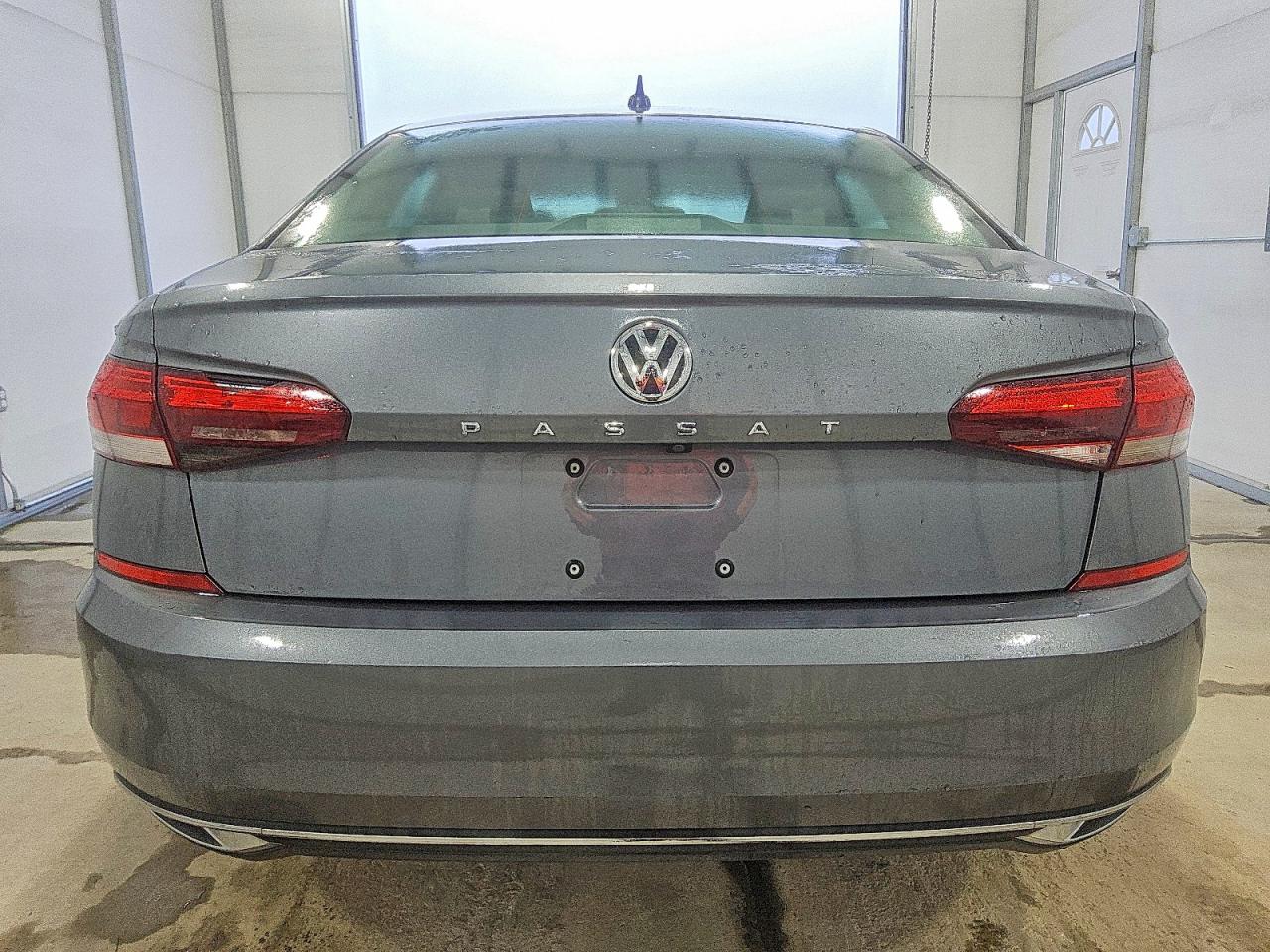 1VWSA7A38LC022450 · 2020 VOLKSWAGEN PASSAT · 2/8
