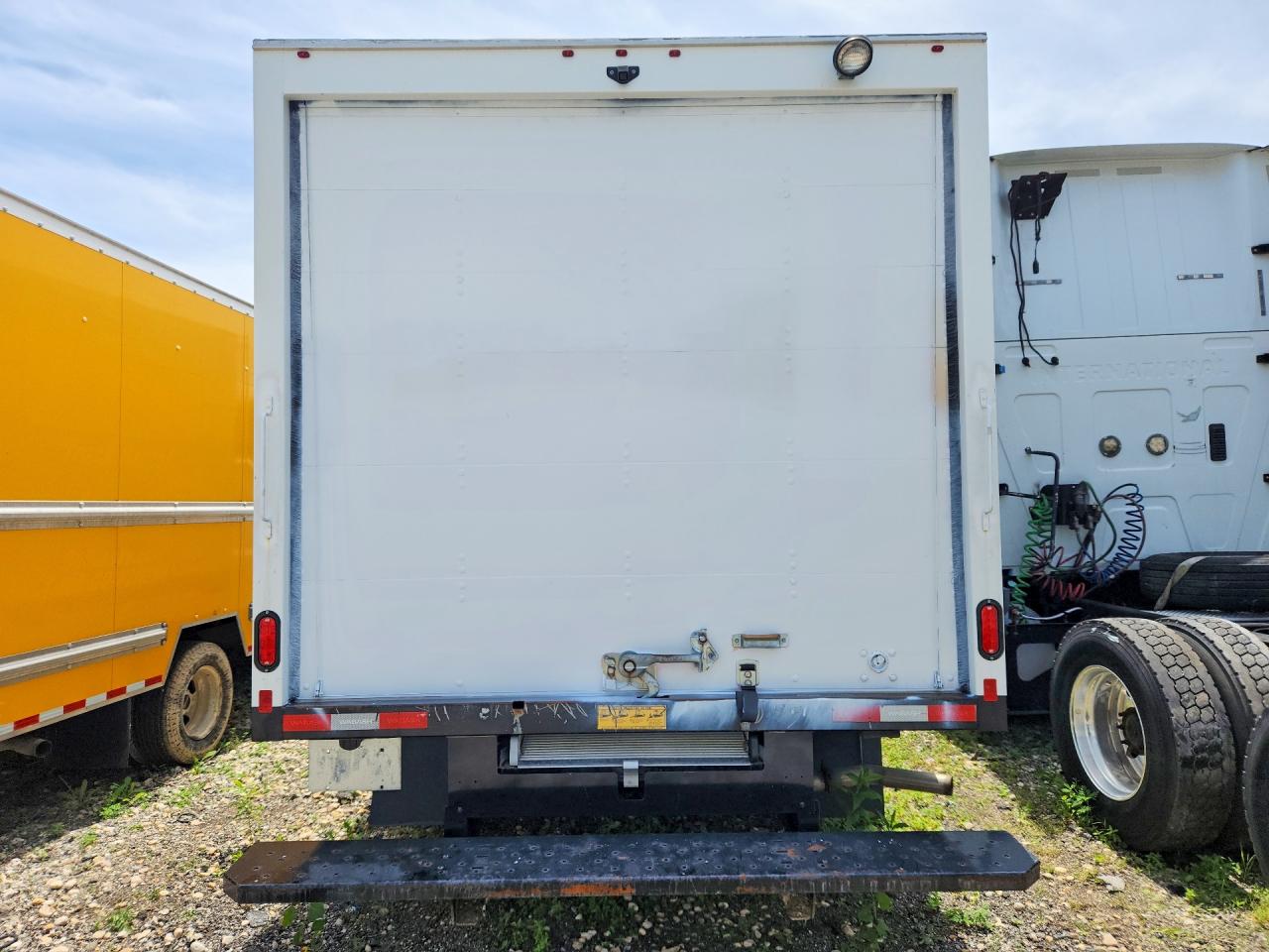1HA3GTF70RN005046 · 2024 CHEVROLET EXPRESS · 6/13
