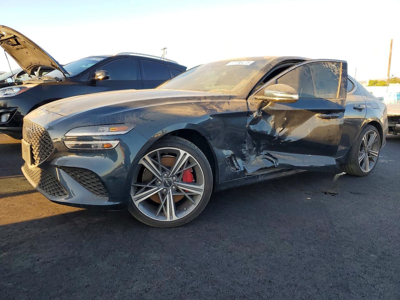 2025 GENESIS G70