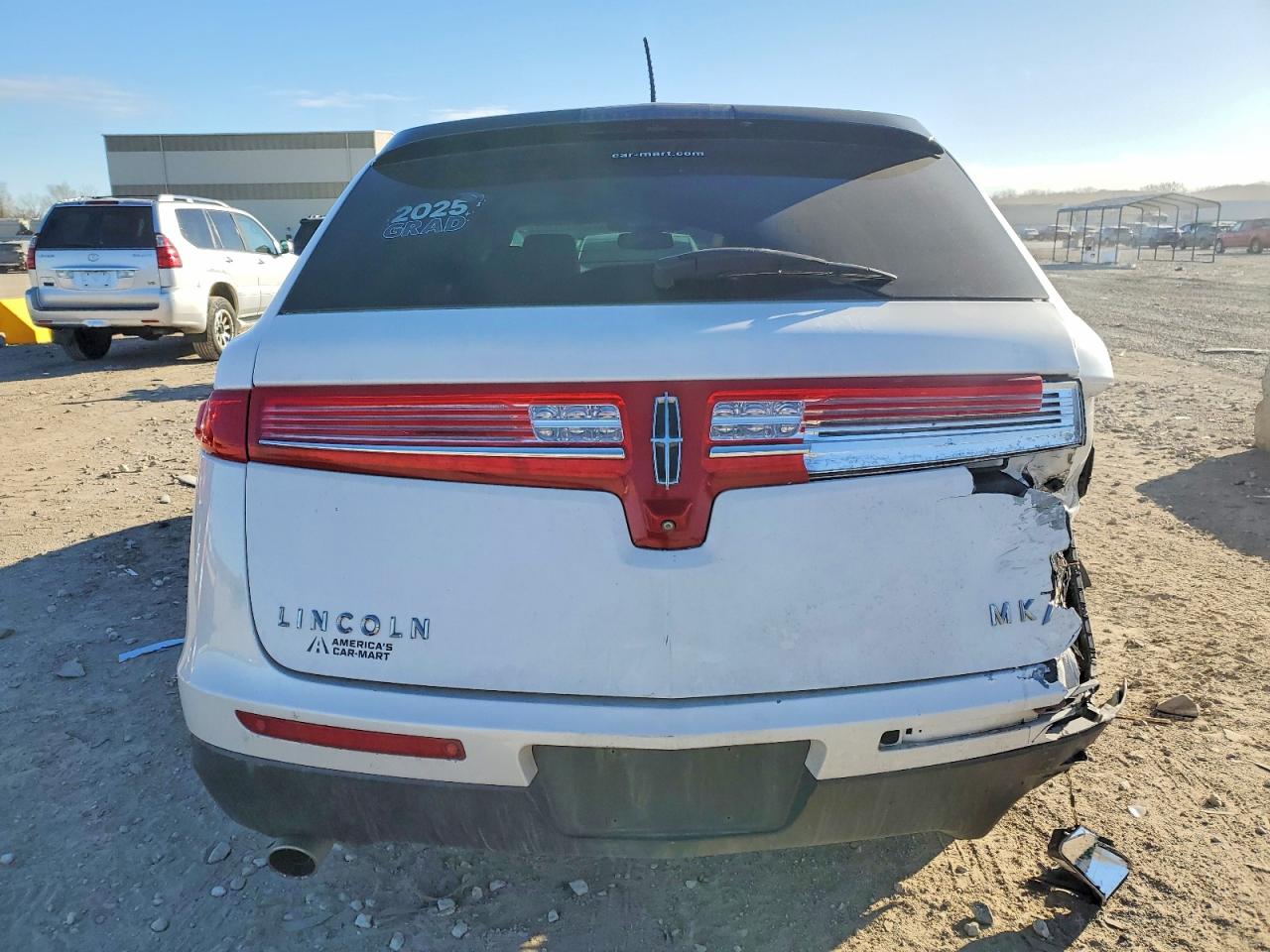 2LMHJ5FK4FBL00508 · 2015 LINCOLN MKT · 6/13