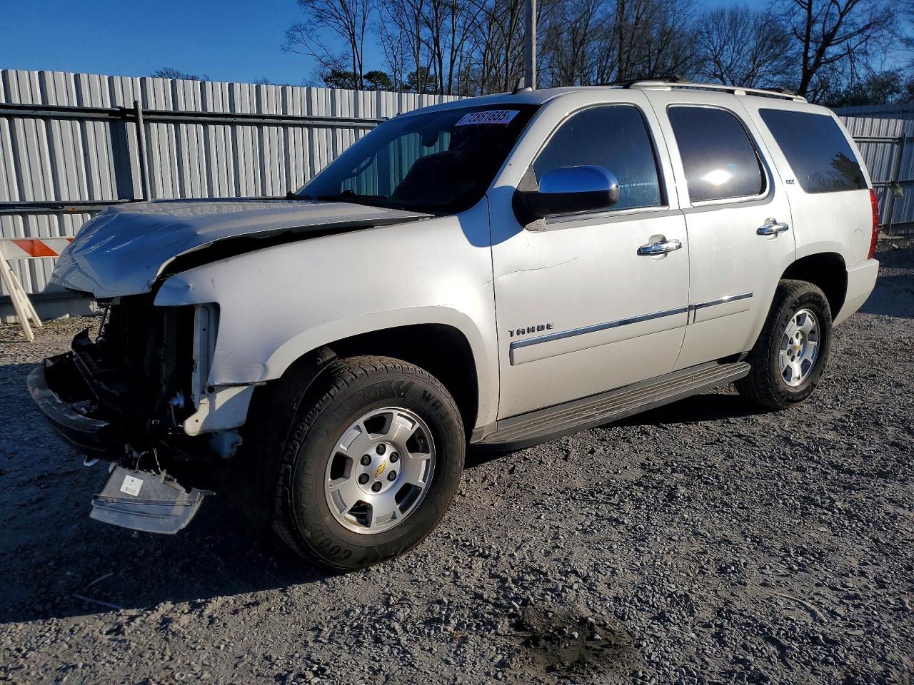 1GNSKCE09BR361438 · 2011 CHEVROLET TAHOE