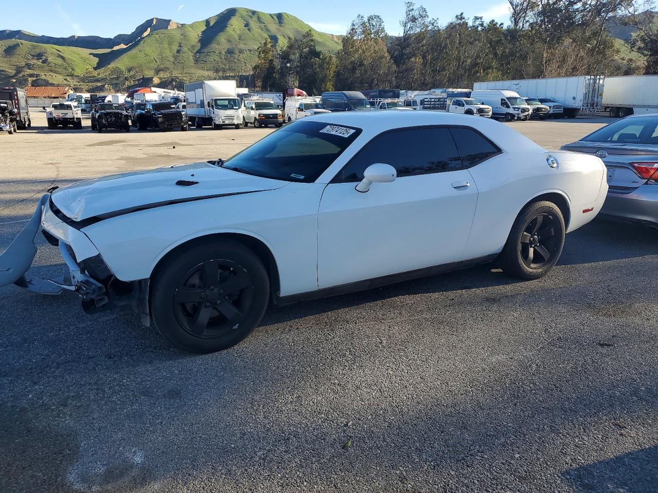 2C3CDYAG2EH214751 · 2014 DODGE CHALLENGER