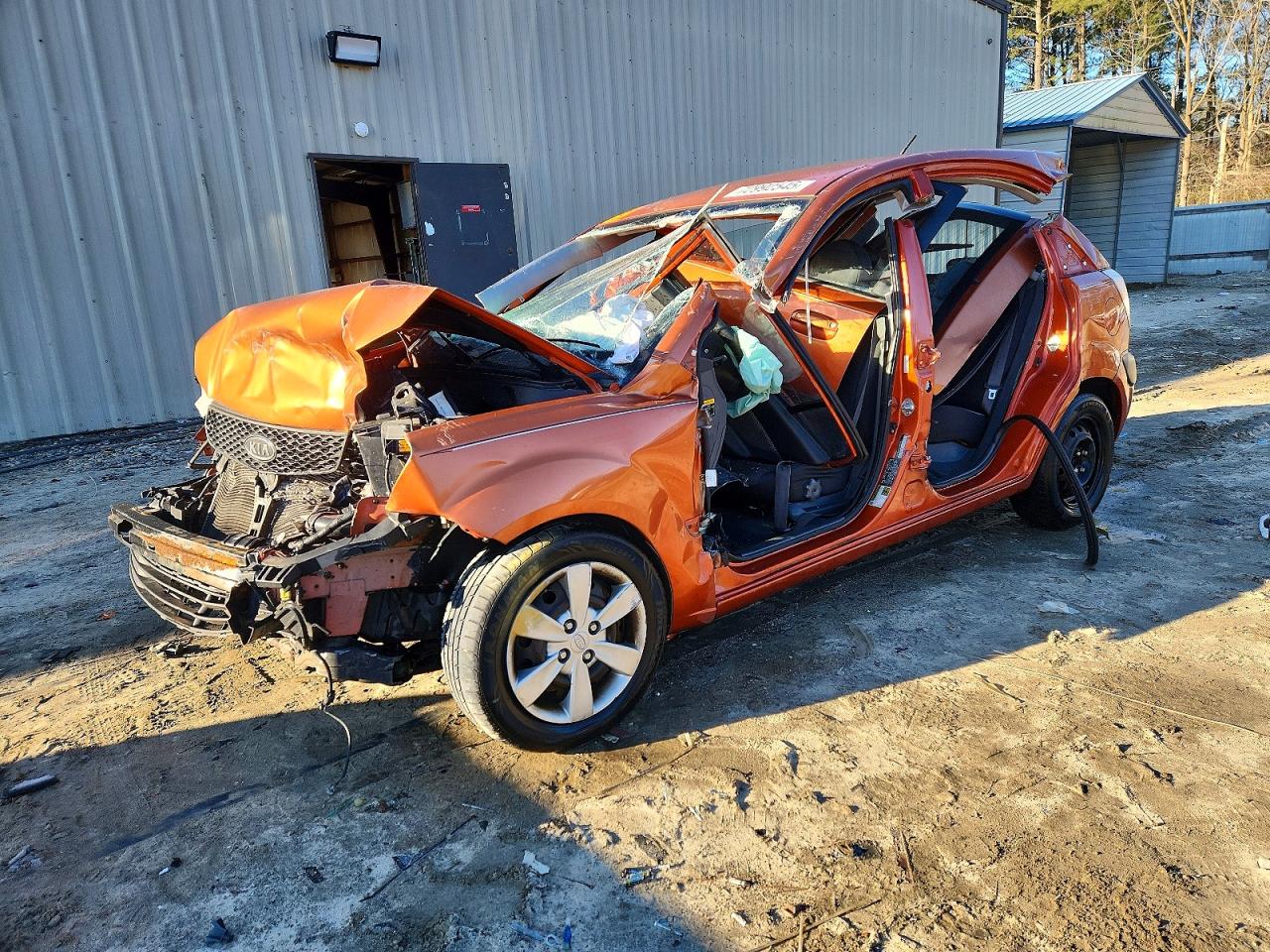 KNADE243896587204 · 2009 KIA RIO