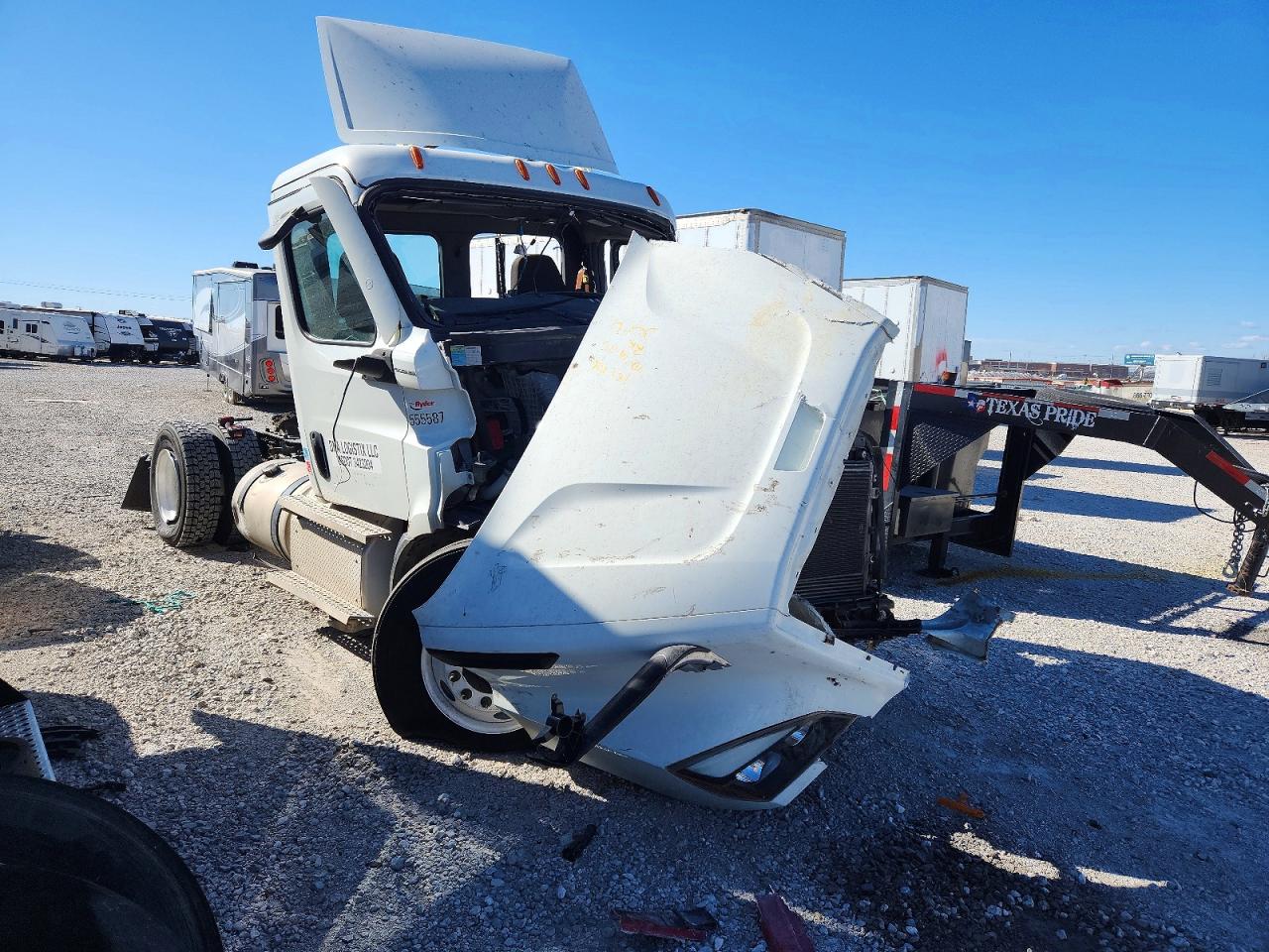 2022 FREIGHTLINER CASCADIA