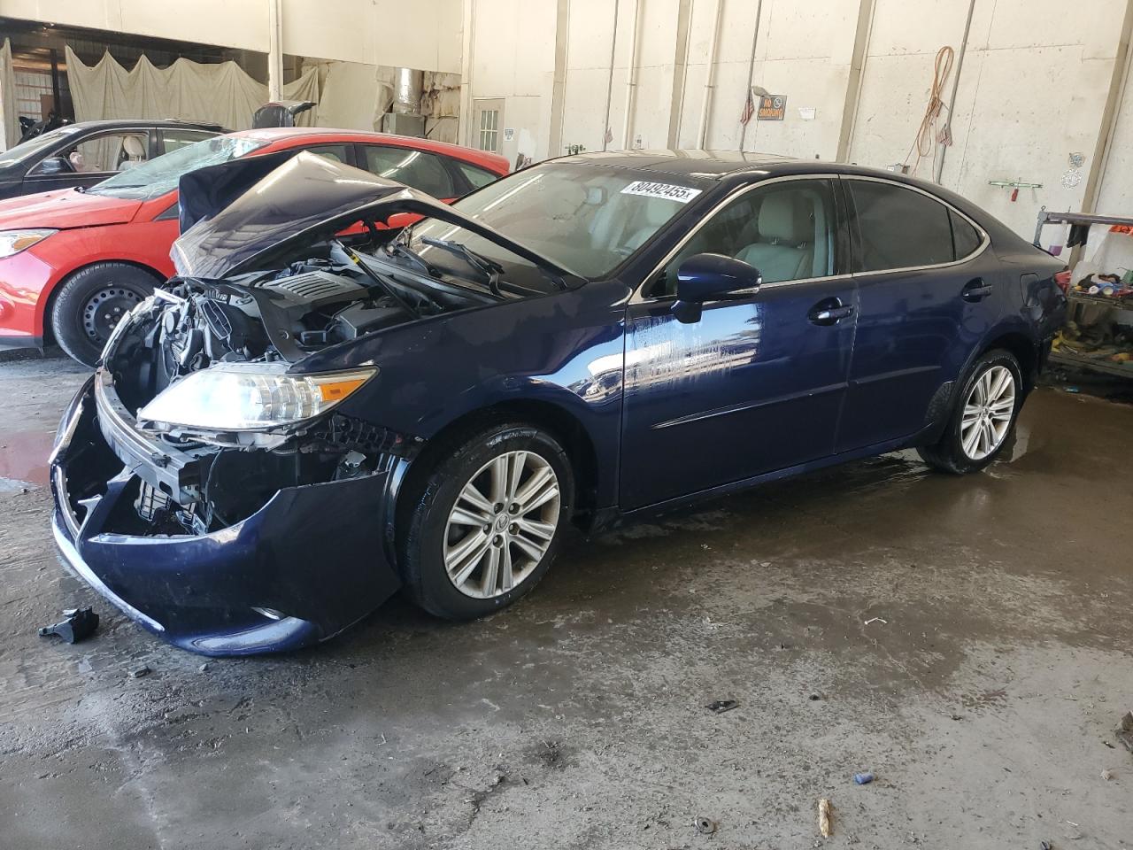 JTHBK1GG8E2145261 · 2014 LEXUS ES