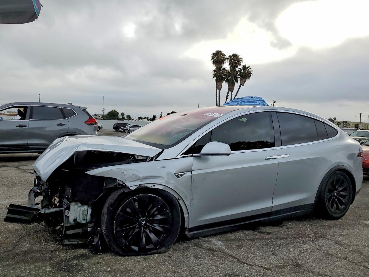 5YJXCAE28GF020966 · 2016 TESLA MODEL X