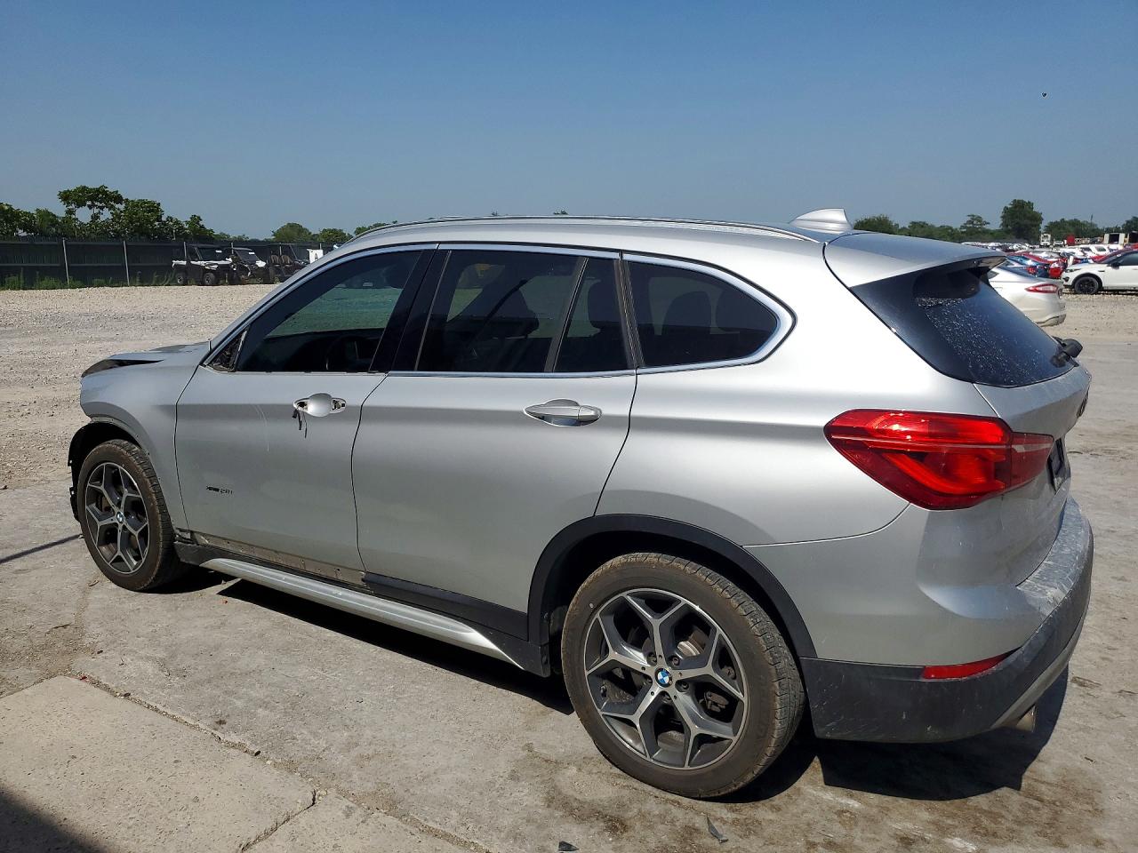 WBXHT3C38J5K26926 · 2018 BMW X1 · 2/13