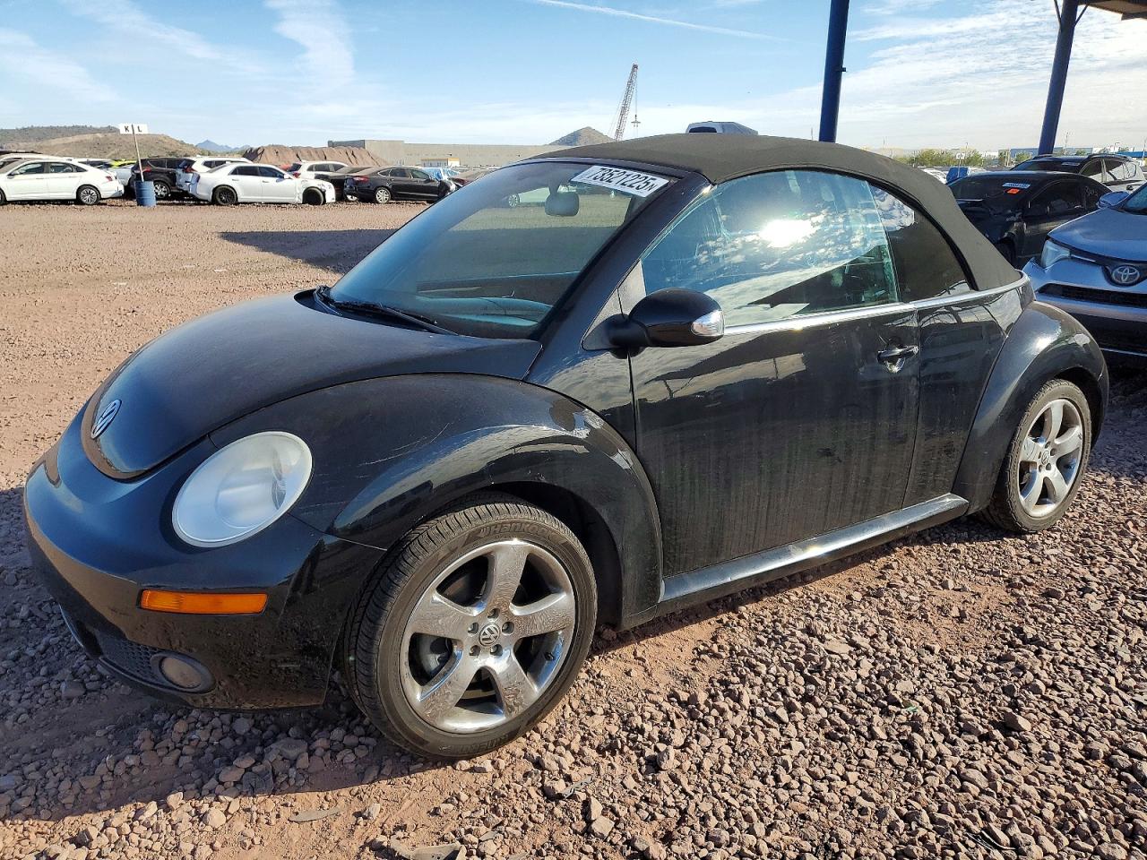 3VWSF31Y57M400573 · 2007 VOLKSWAGEN NEW BEETLE