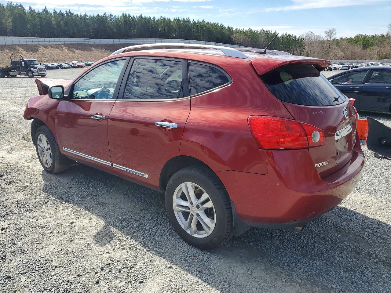JN8AS5MV7FW260469 · 2015 NISSAN ROGUE SELECT · 2/14