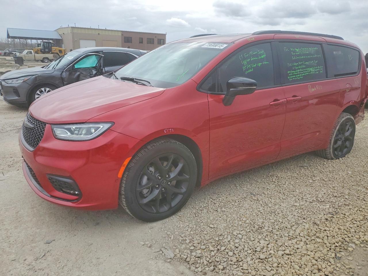 2C4RC3GG4SR573365 · 2025 CHRYSLER PACIFICA