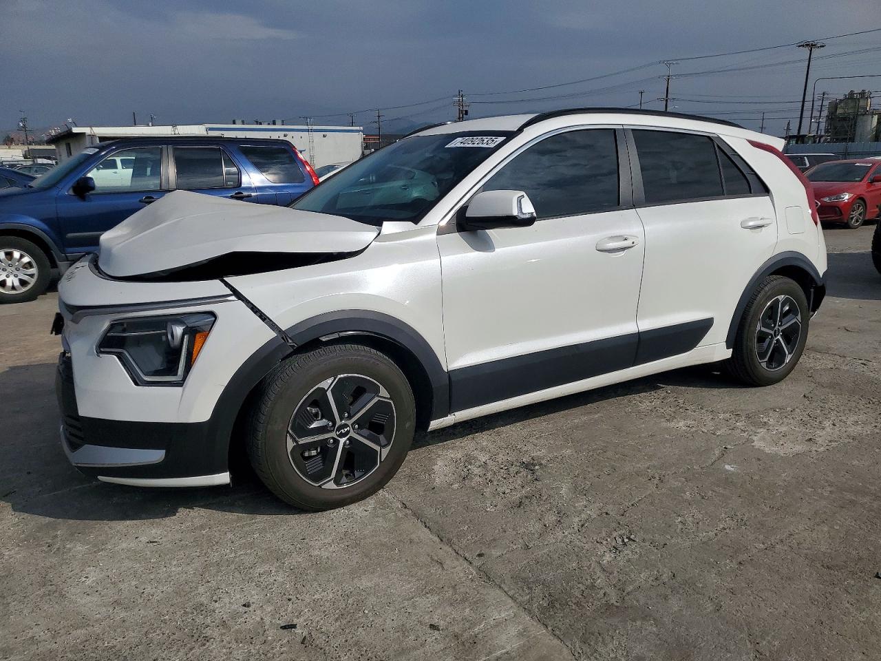 KNDCR3LE4P5048271 · 2023 KIA NIRO
