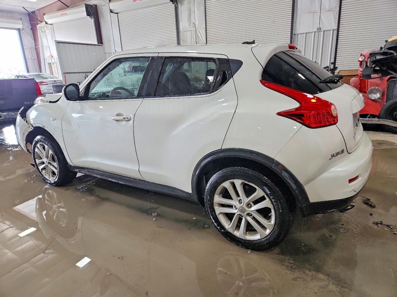 JN8AF5MVXDT223127 · 2013 NISSAN JUKE · 2/12
